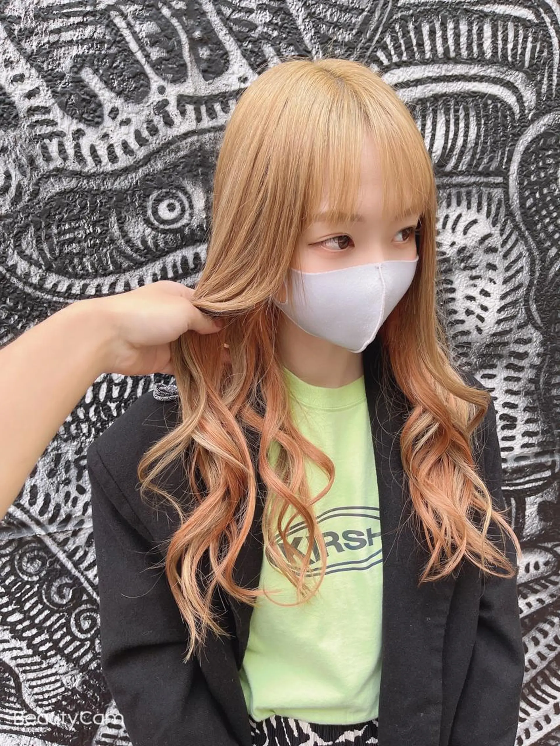 ショート カラー パーマ ヘアアレンジ マツエク・マツパ オレンジ カラーマツエク ボブ エクステ 🌈派手髪エクステ ブレイズ🌈ひろとのヘアスタイル