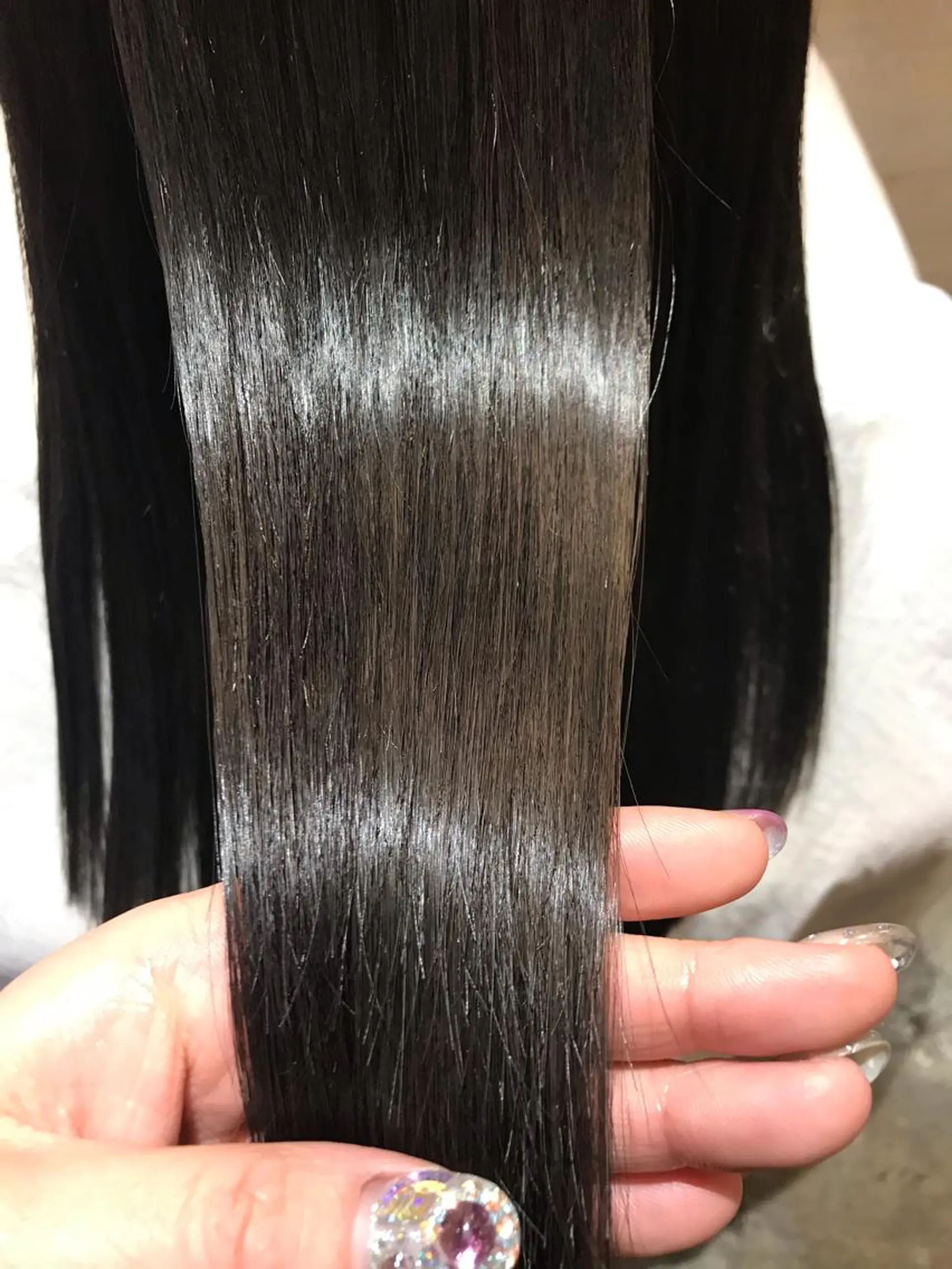 ミディアム カラー 髪質改善×矯正🫧 韓国ヘアasamiのヘアスタイル