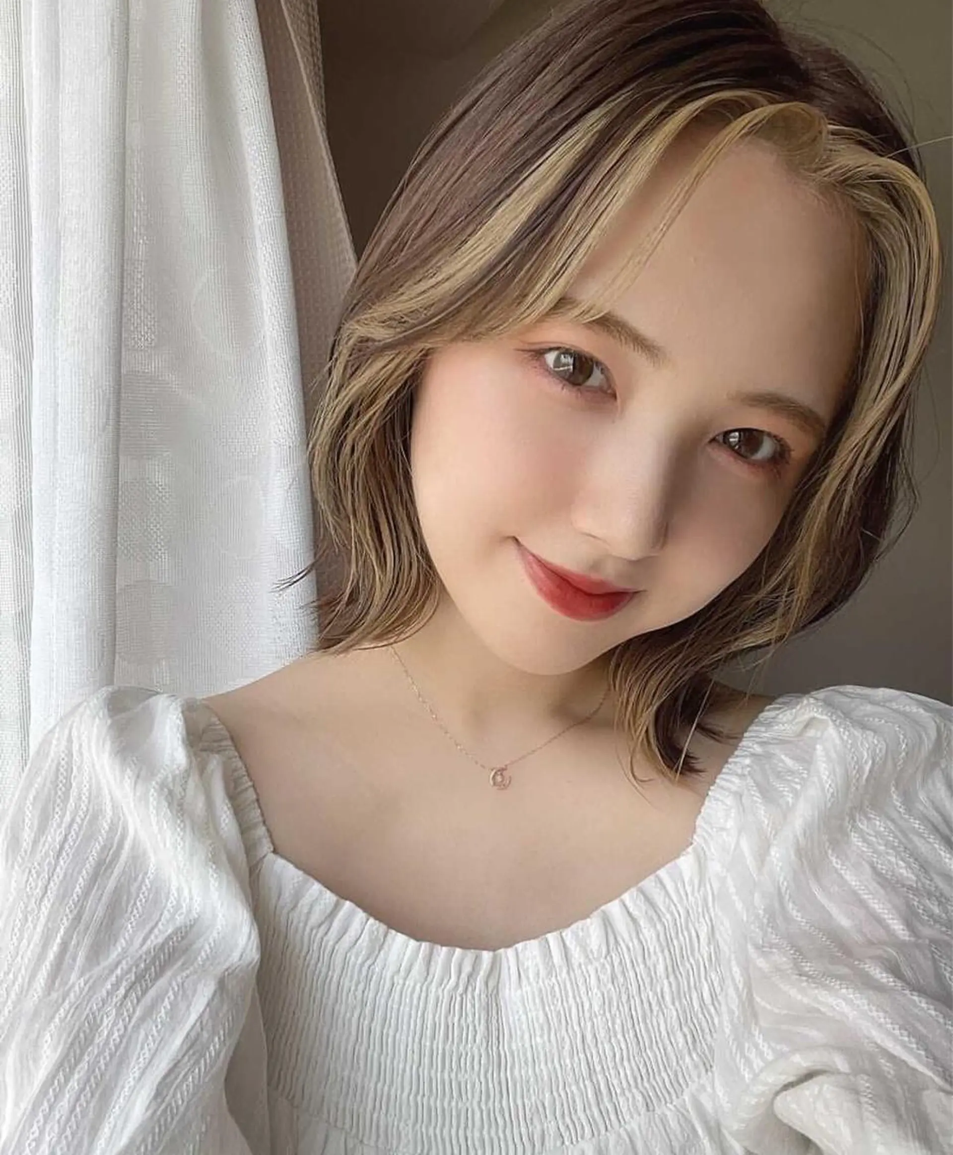 セミロング カラー ヘアアレンジ レイヤー＆カラー 人気美容師倉崎涼のヘアスタイル