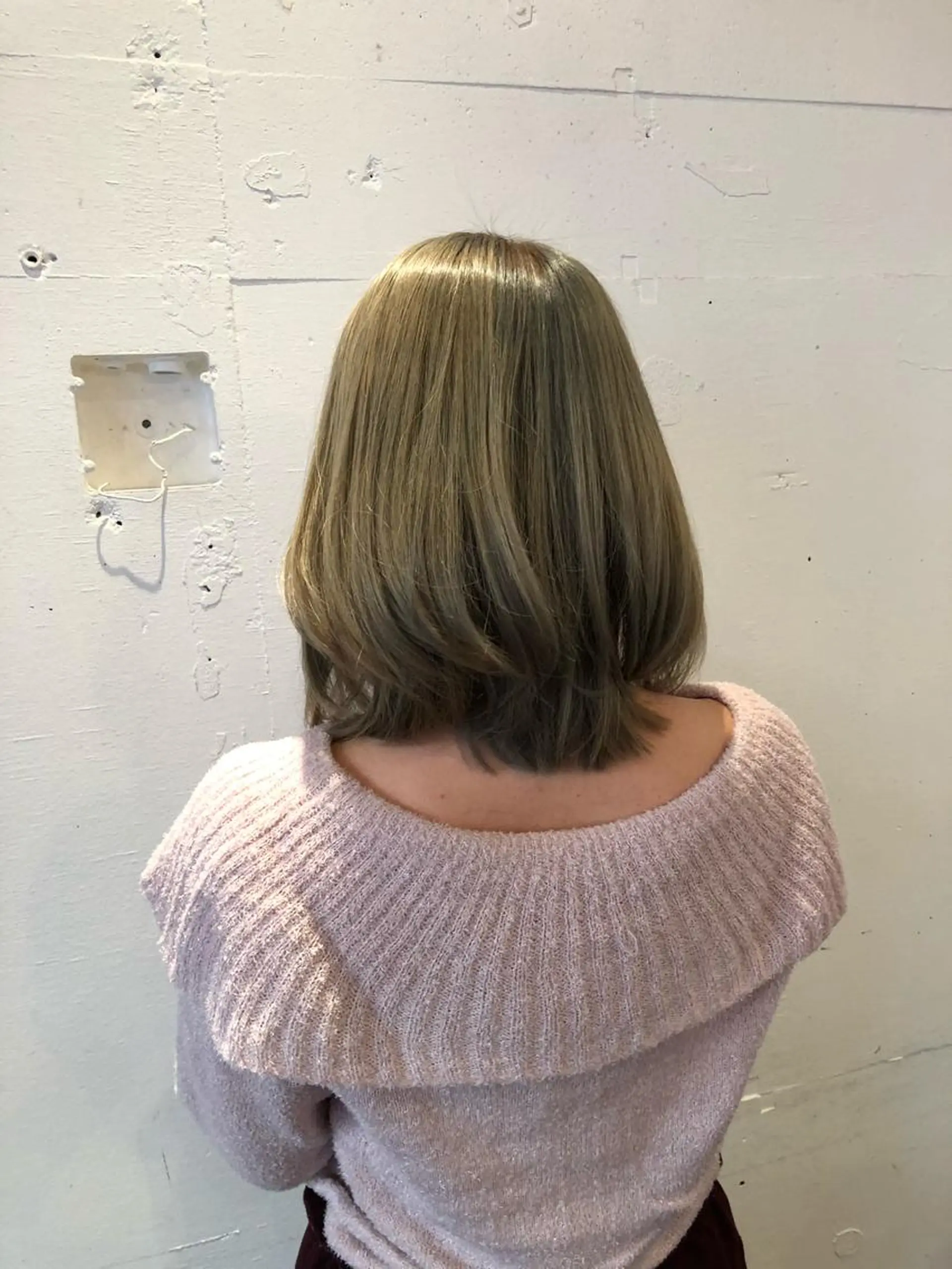 ミディアム カラー ベージュカラー ブリーチ 透明感カラー ヘアカラー トリートメント 小森谷 亮太のヘアスタイル