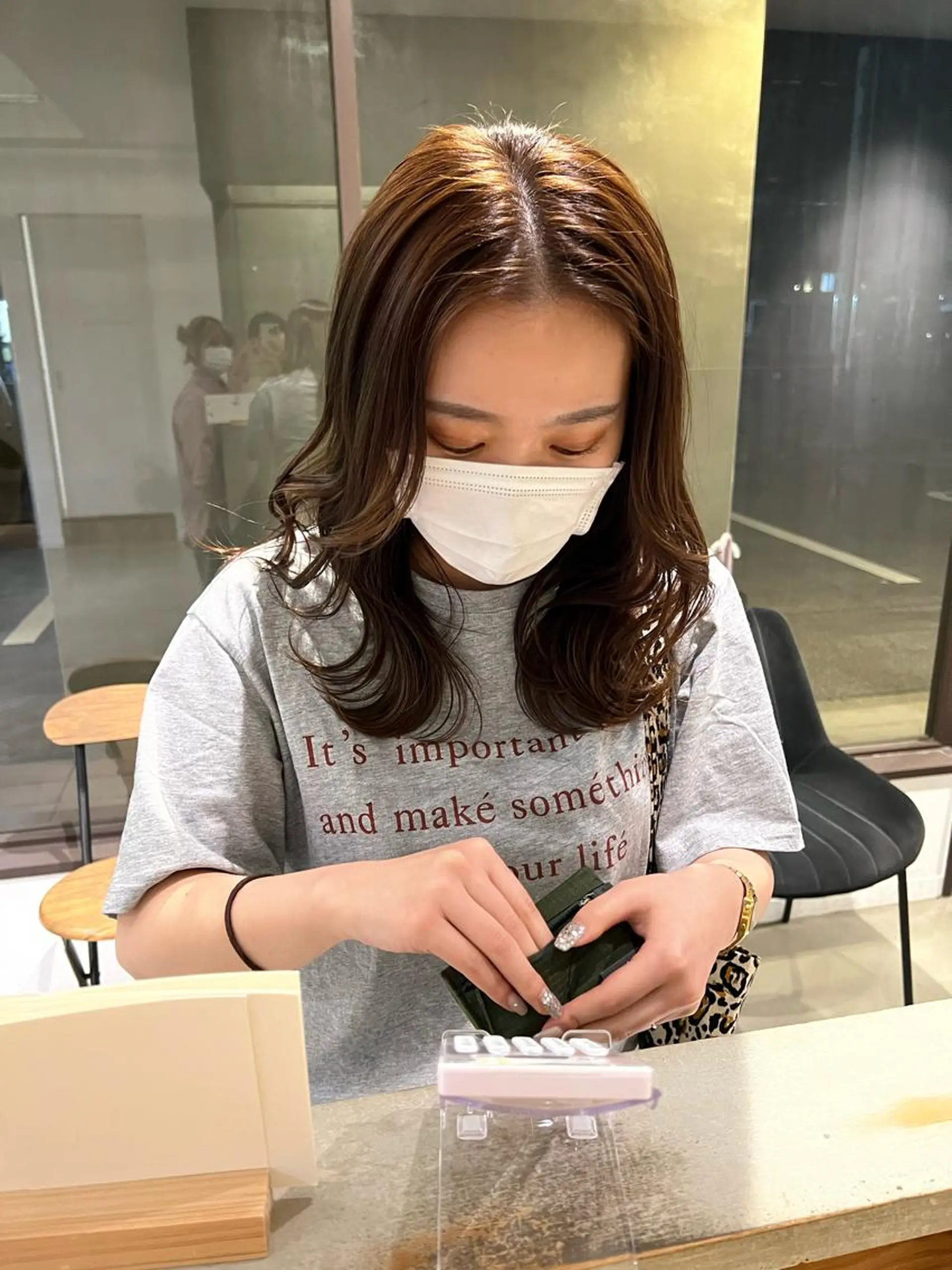 カラー 杉岡 ちさのヘアスタイル