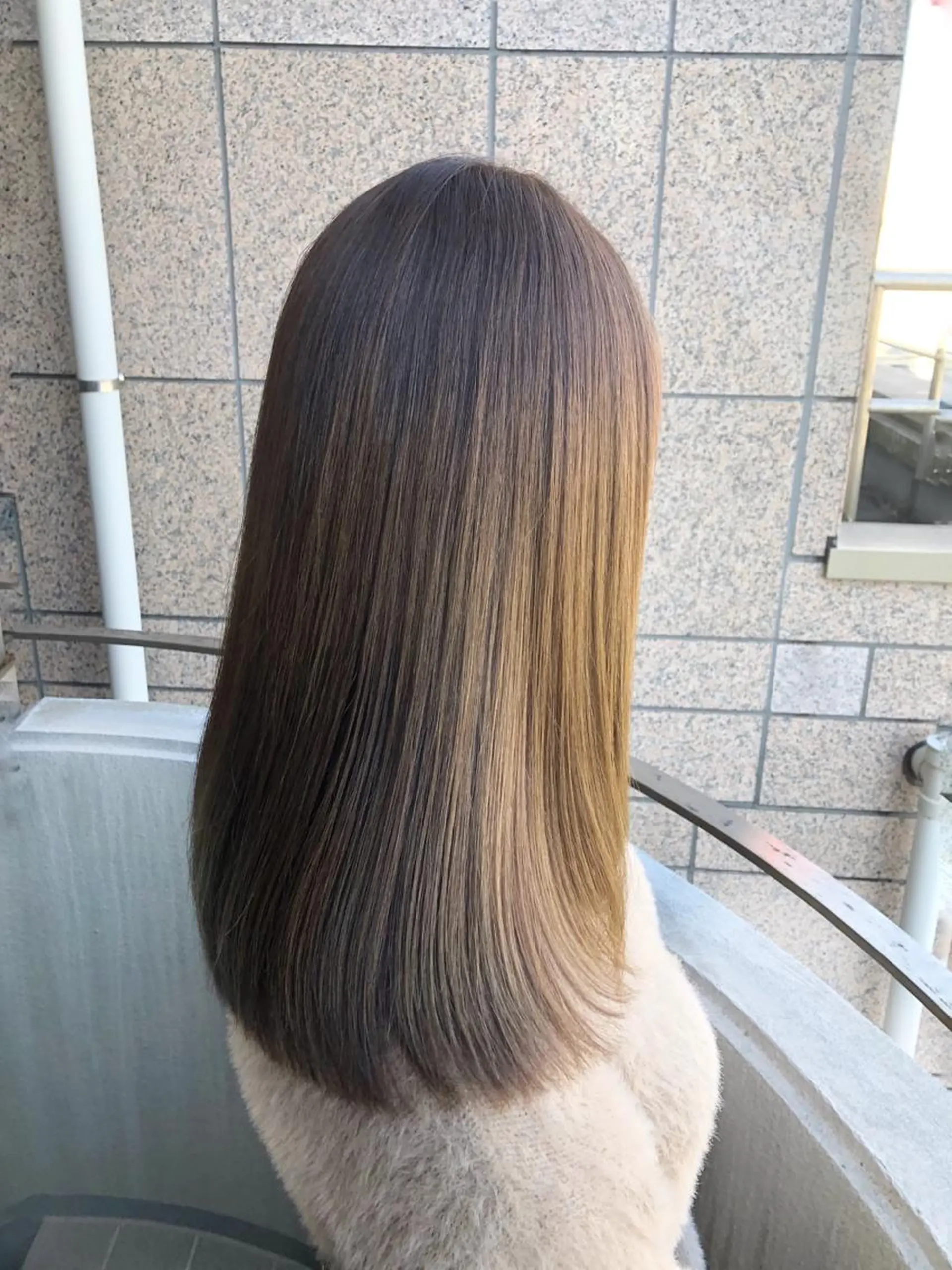 セミロング カラーアンドケアリタ kitamuuuのヘアスタイル