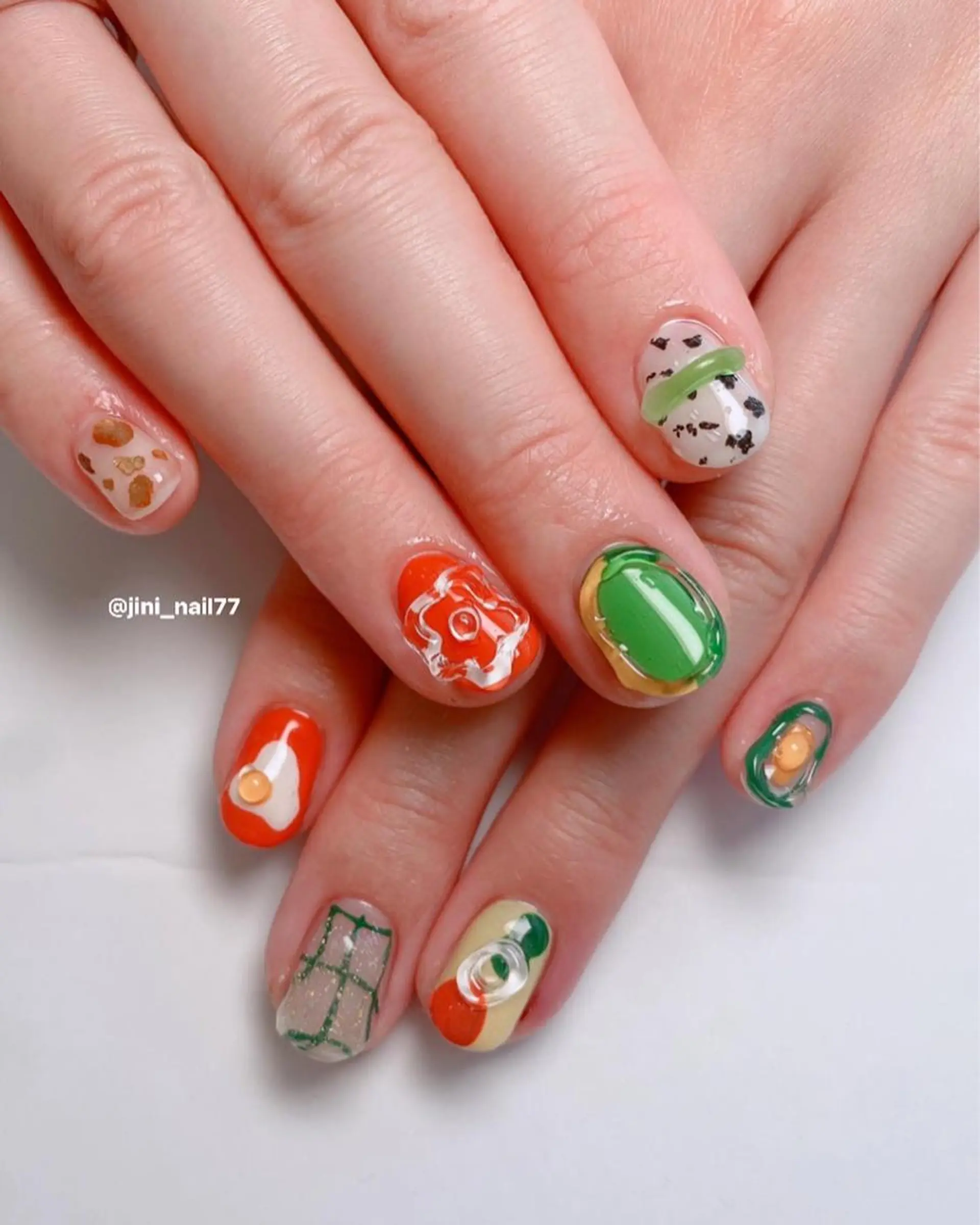 ネイル ジニ ネイルのネイルデザイン