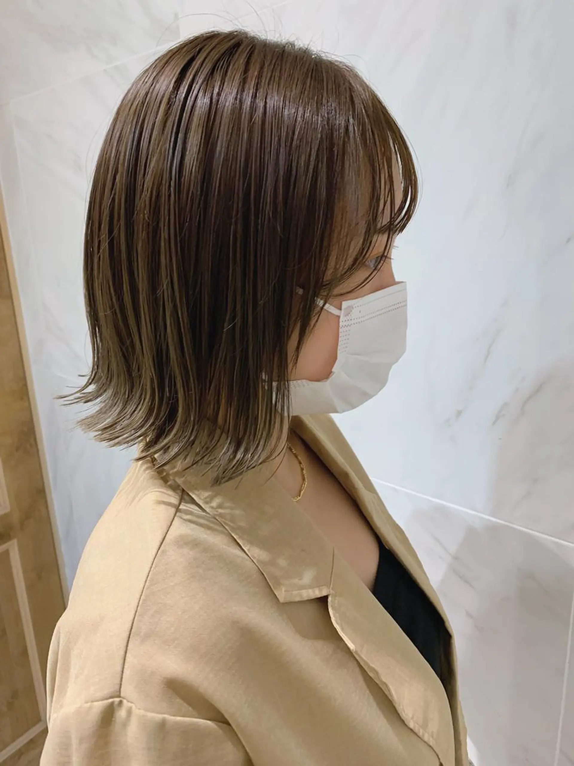 ミディアム カラー ベージュカラー オリーブベージュ チバ タクミのヘアスタイル