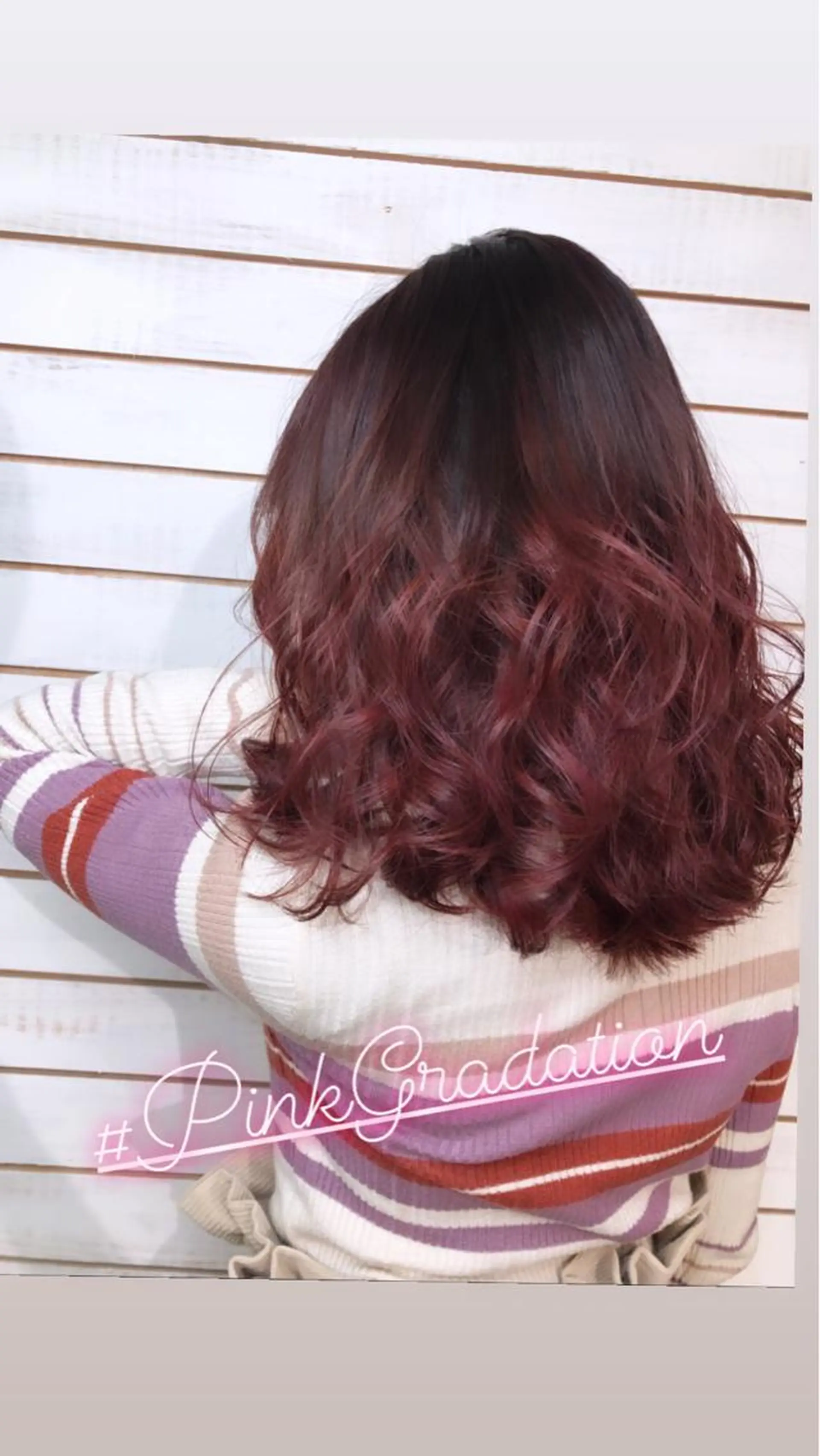 セミロング カラー グラデーションカラー ピンクカラー 🦋美髪／エクステ 🦋アベイクミのヘアスタイル