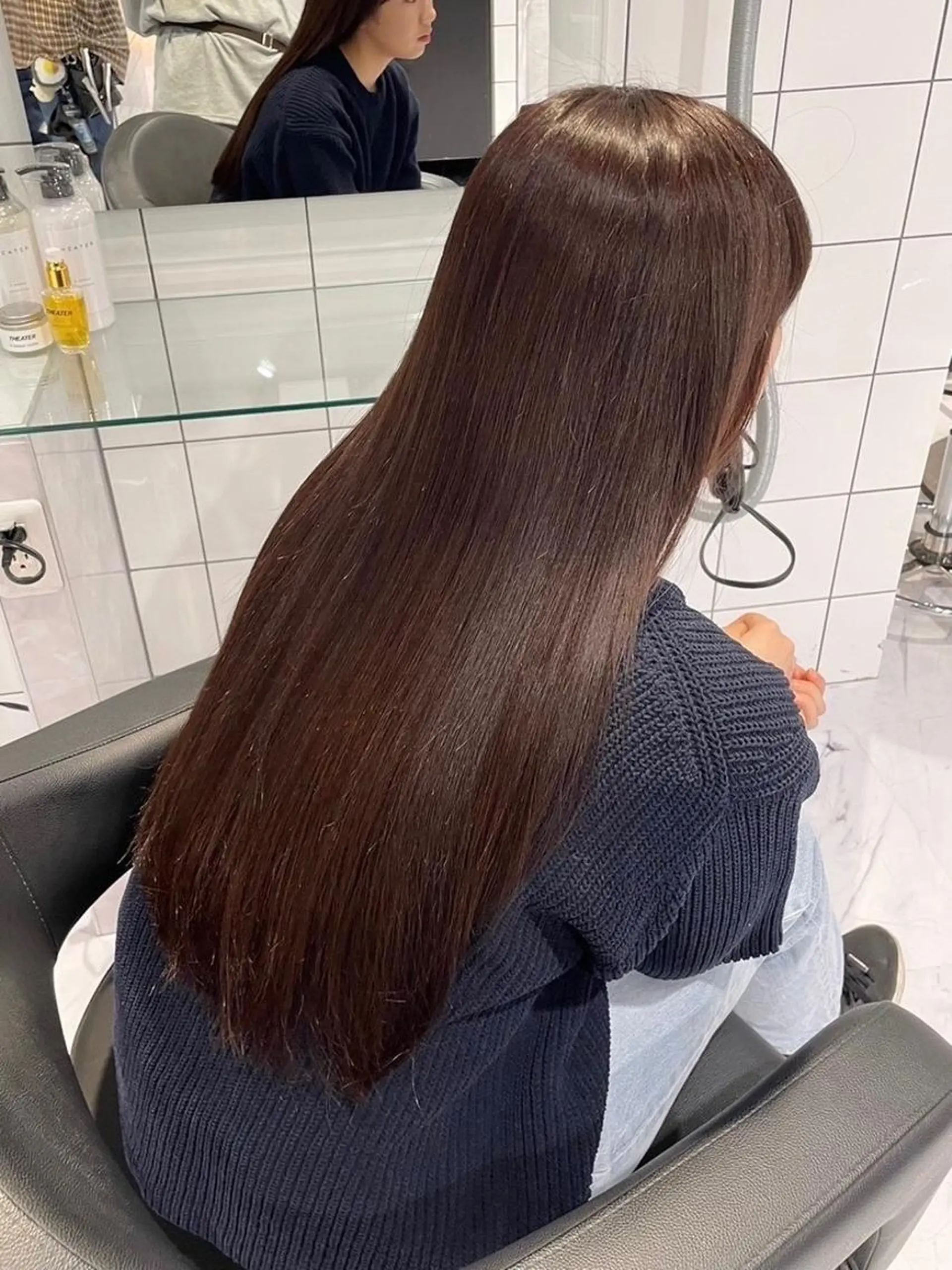 カラー カット 縮毛矯正 魅力引き出す上品艶髪 🪞/銀座美容室のヘアスタイル