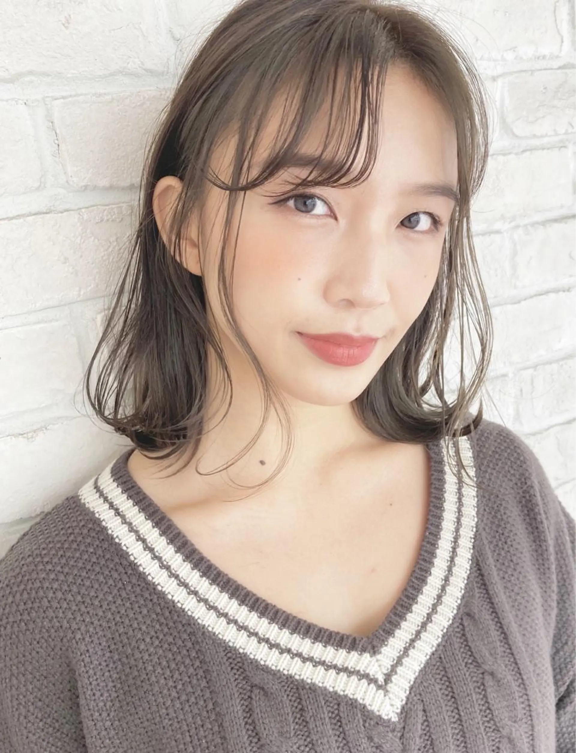 ヘアアレンジ あやかショート 白髪ぼかしのヘアスタイル