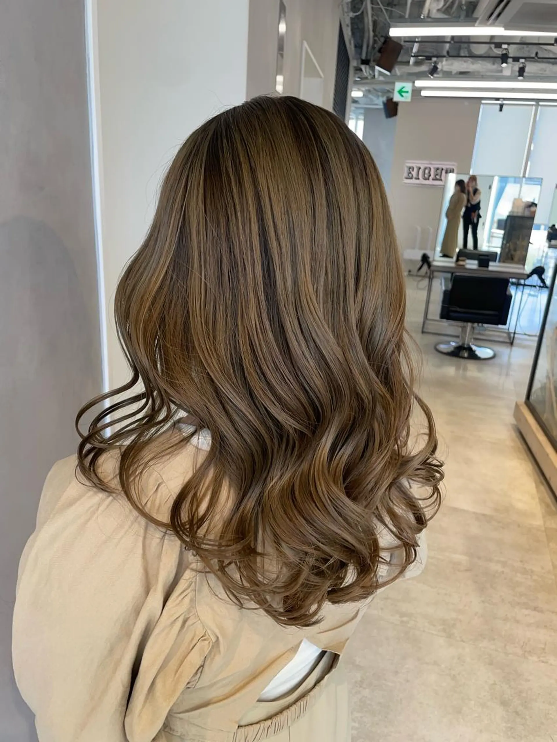 ロング カラー 透明感カラー✨艶髪 制作🌱山根あゆみのヘアスタイル