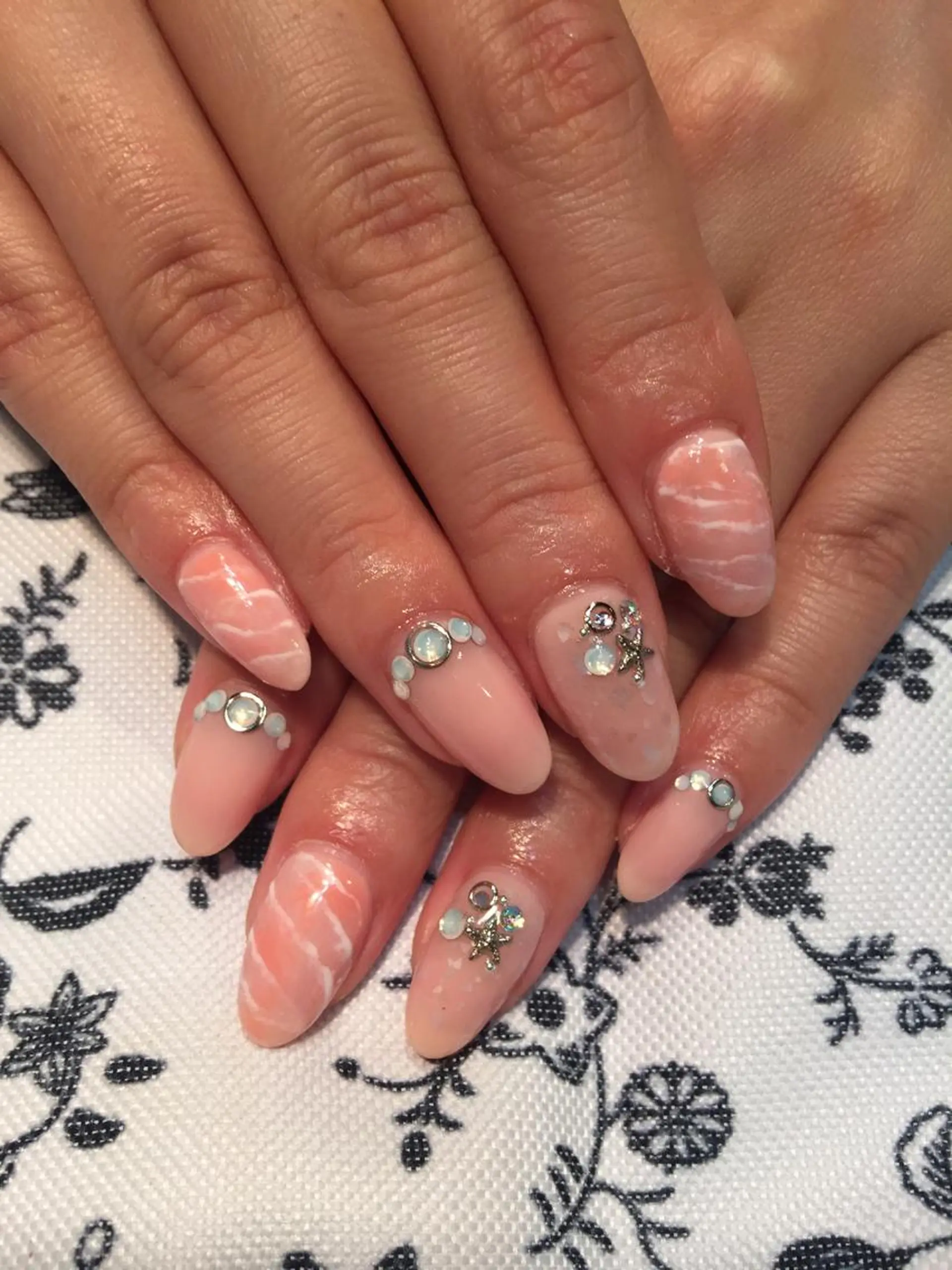 ネイル W KUMIのネイルデザイン