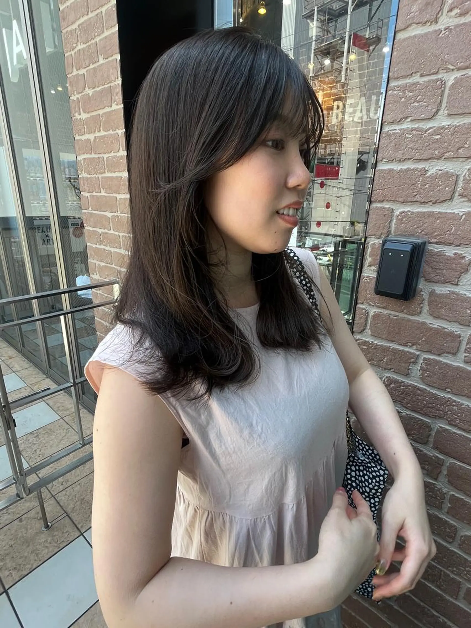 セミロング カラー パーマ ヘアアレンジ メンズ キッズ ネイル マツエク・マツパ アイブロウ メンズブリーチ メンズハイライト メンズインナーカラー メンズ韓国風 ブリーチ 久木原 ゆりのヘアスタイル