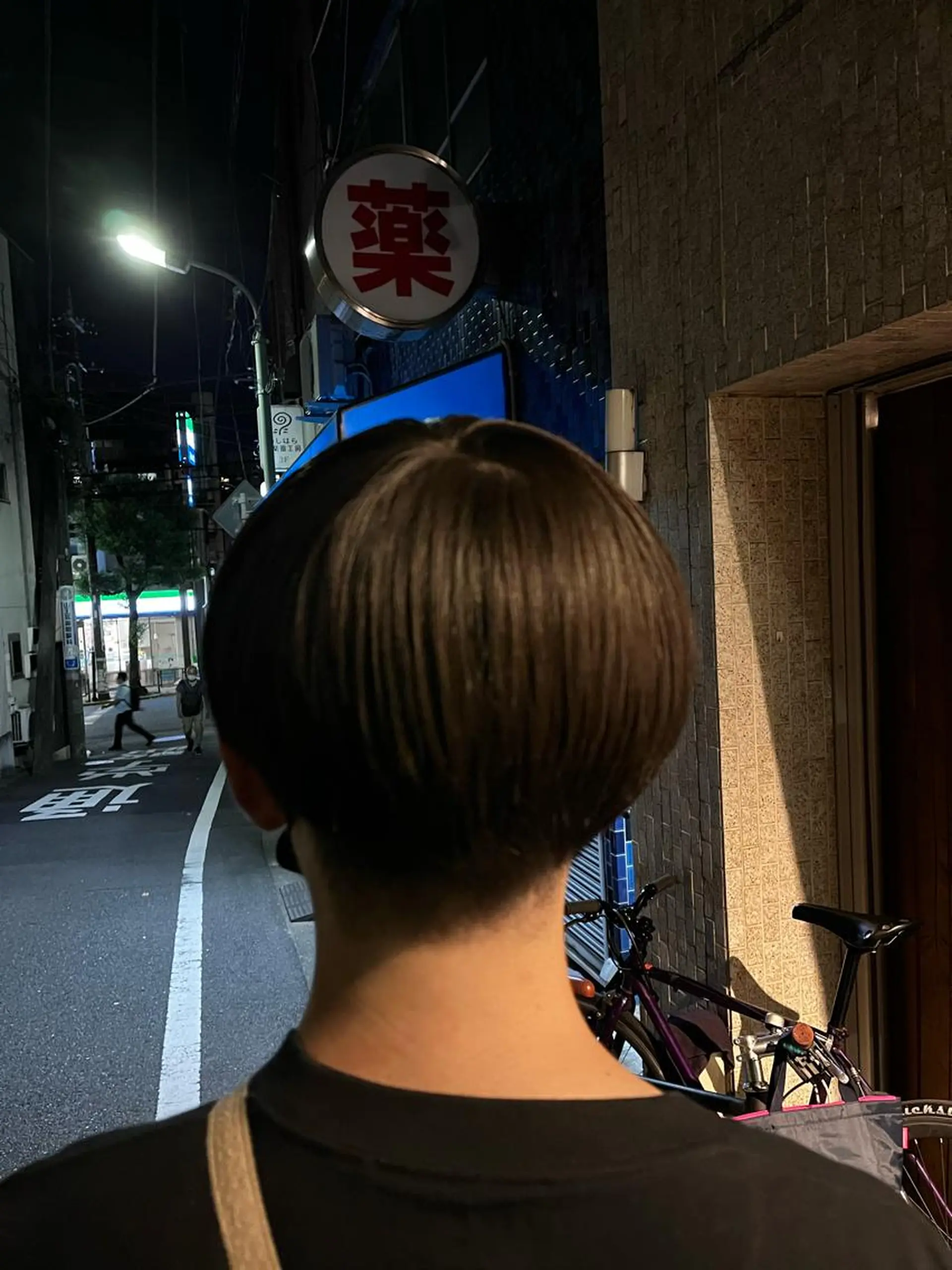 ショート メンズ マッシュ 刈り上げ 佐藤槙哉 サトウシンヤのヘアスタイル