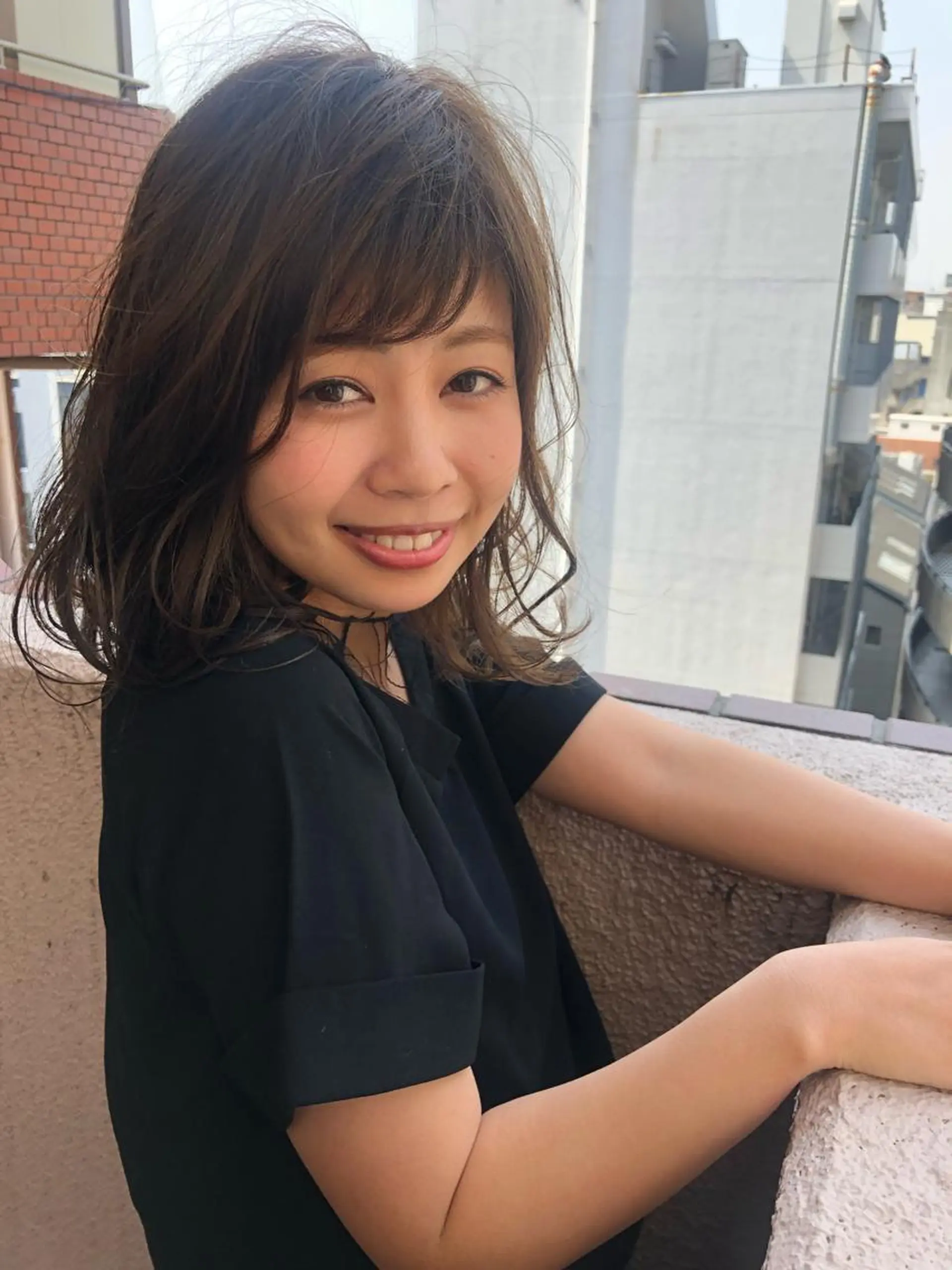 ミディアム パーマ 髪質改善 縮毛矯正 tuuli トゥーリのヘアスタイル