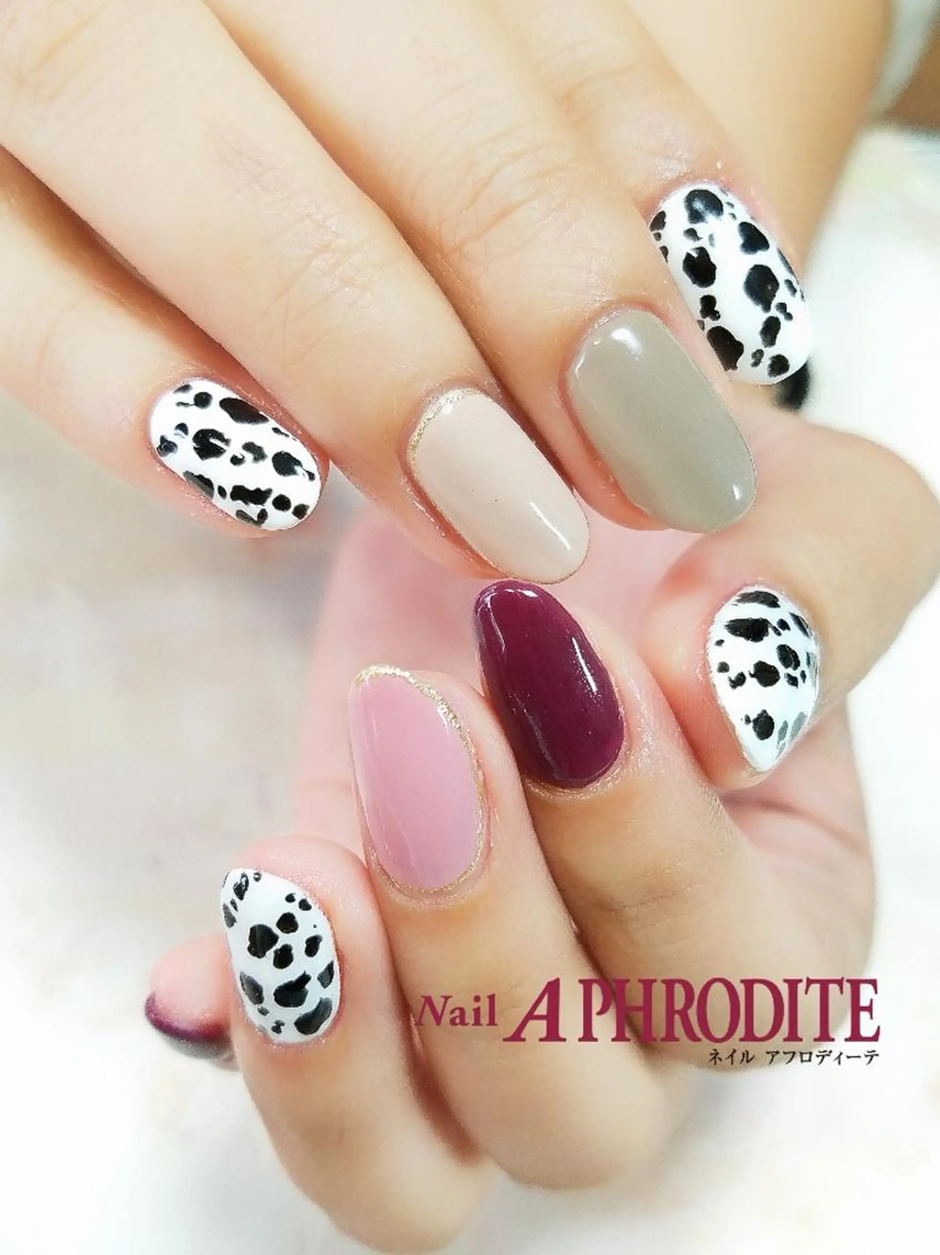 ネイル Nail  Aphroditeのネイルデザイン