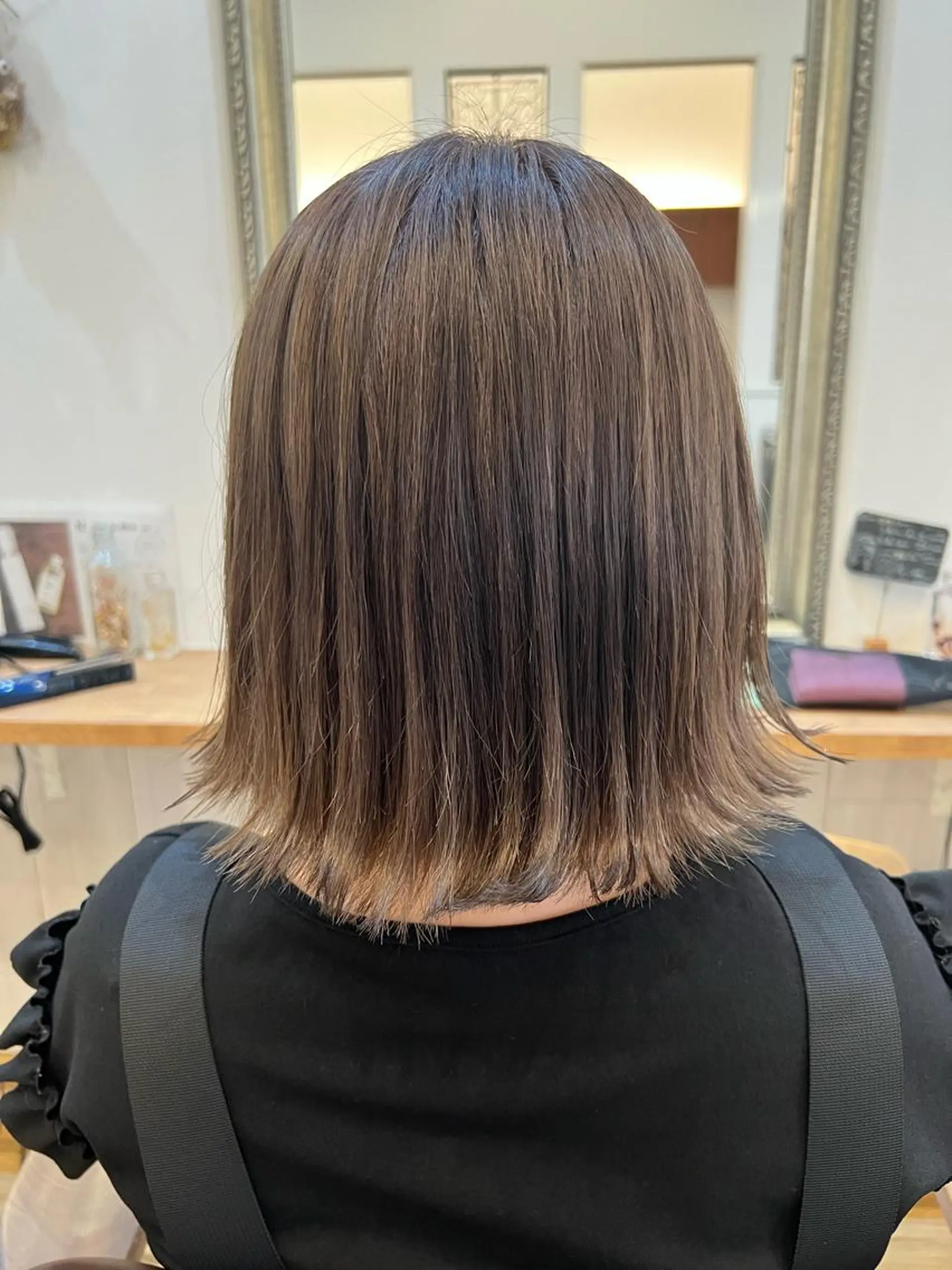 ミディアム カラー 🐰ハイトーンカラー 畠山 渡🐰のヘアスタイル