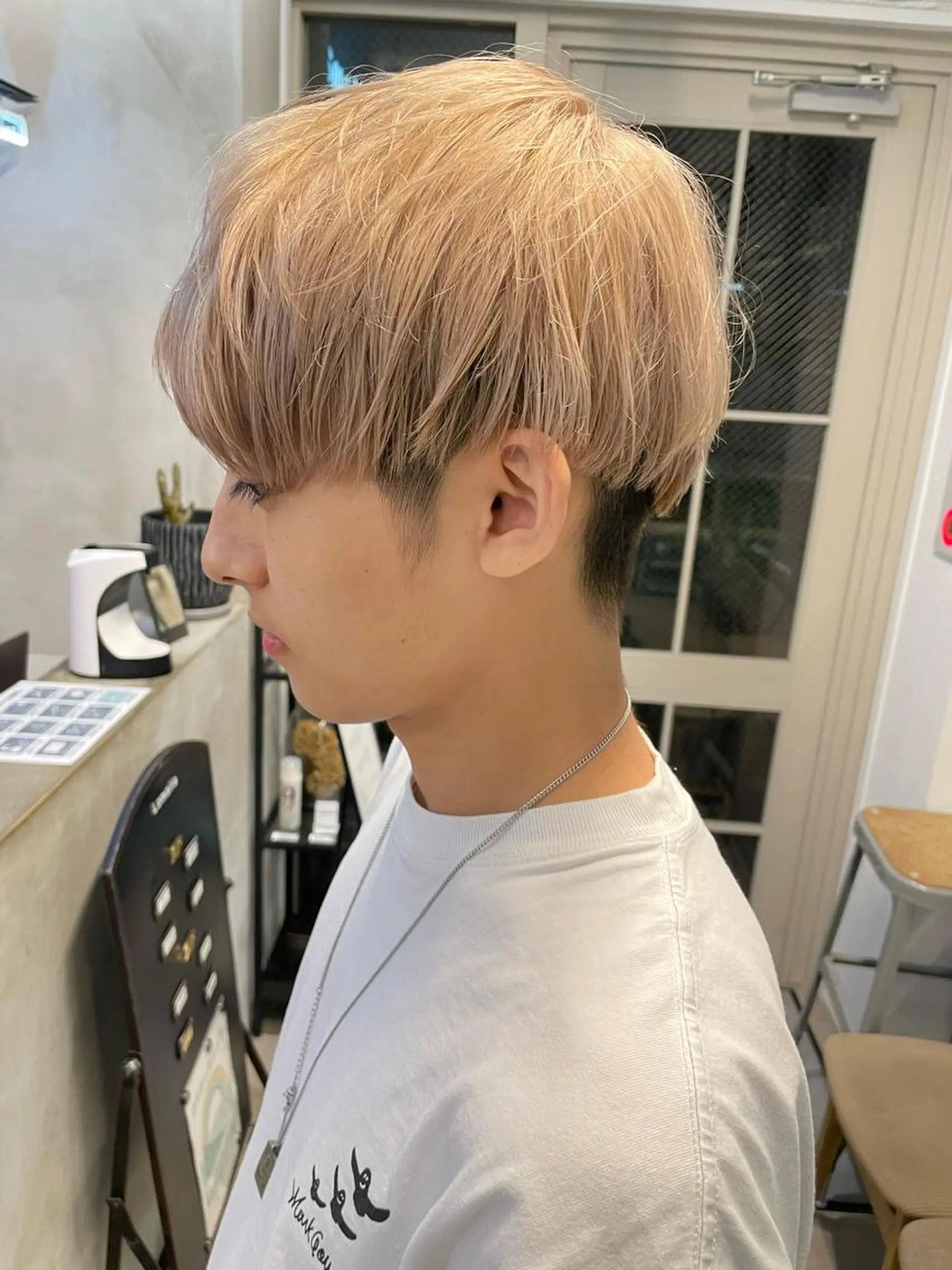 ショート カラー メンズ 小顔レイヤー×コンパ クトボブ/林隆平のヘアスタイル