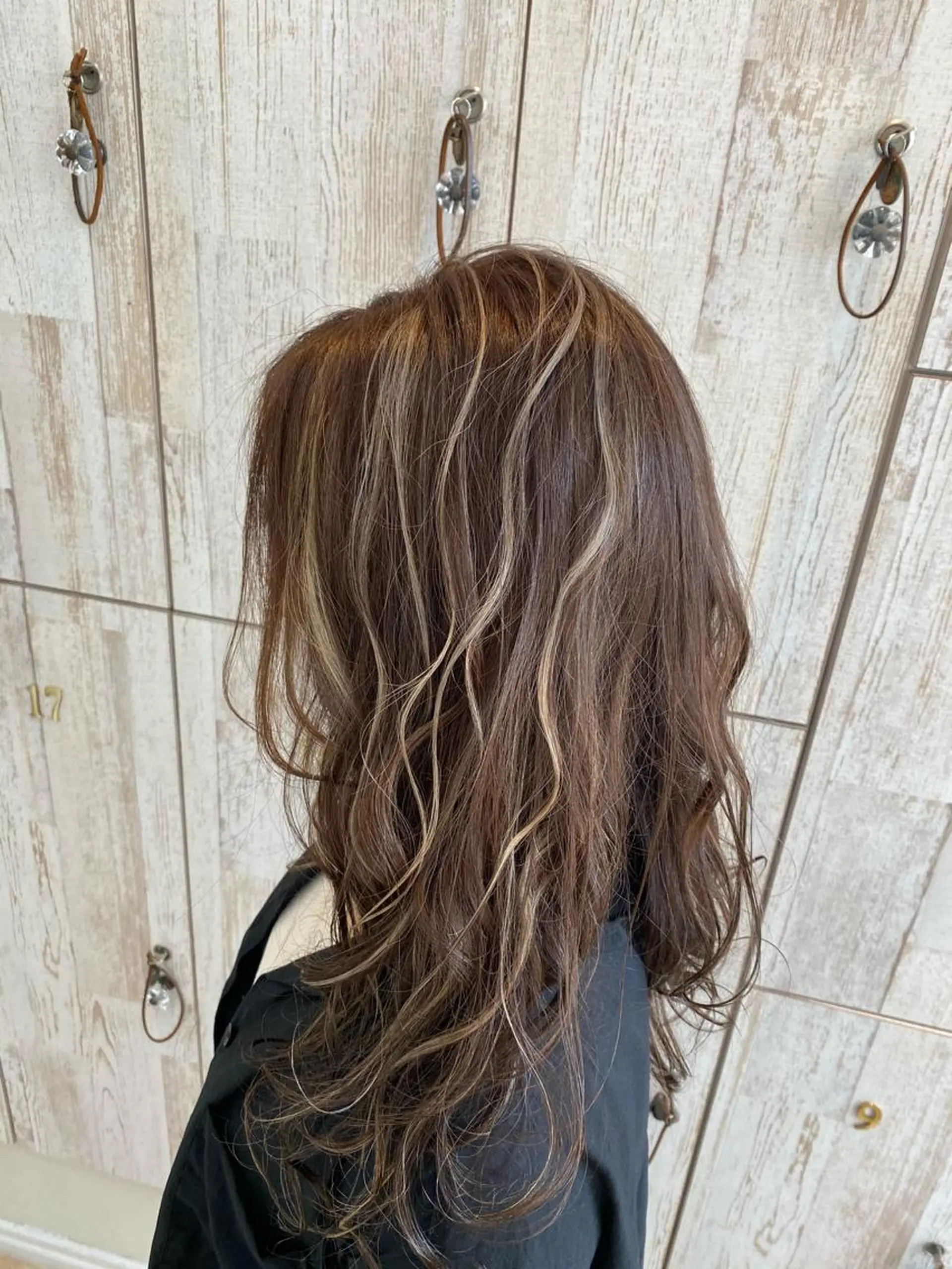 カラー SALOWIN栄所属・SALOWIN栄 高須大貴のヘアスタイル