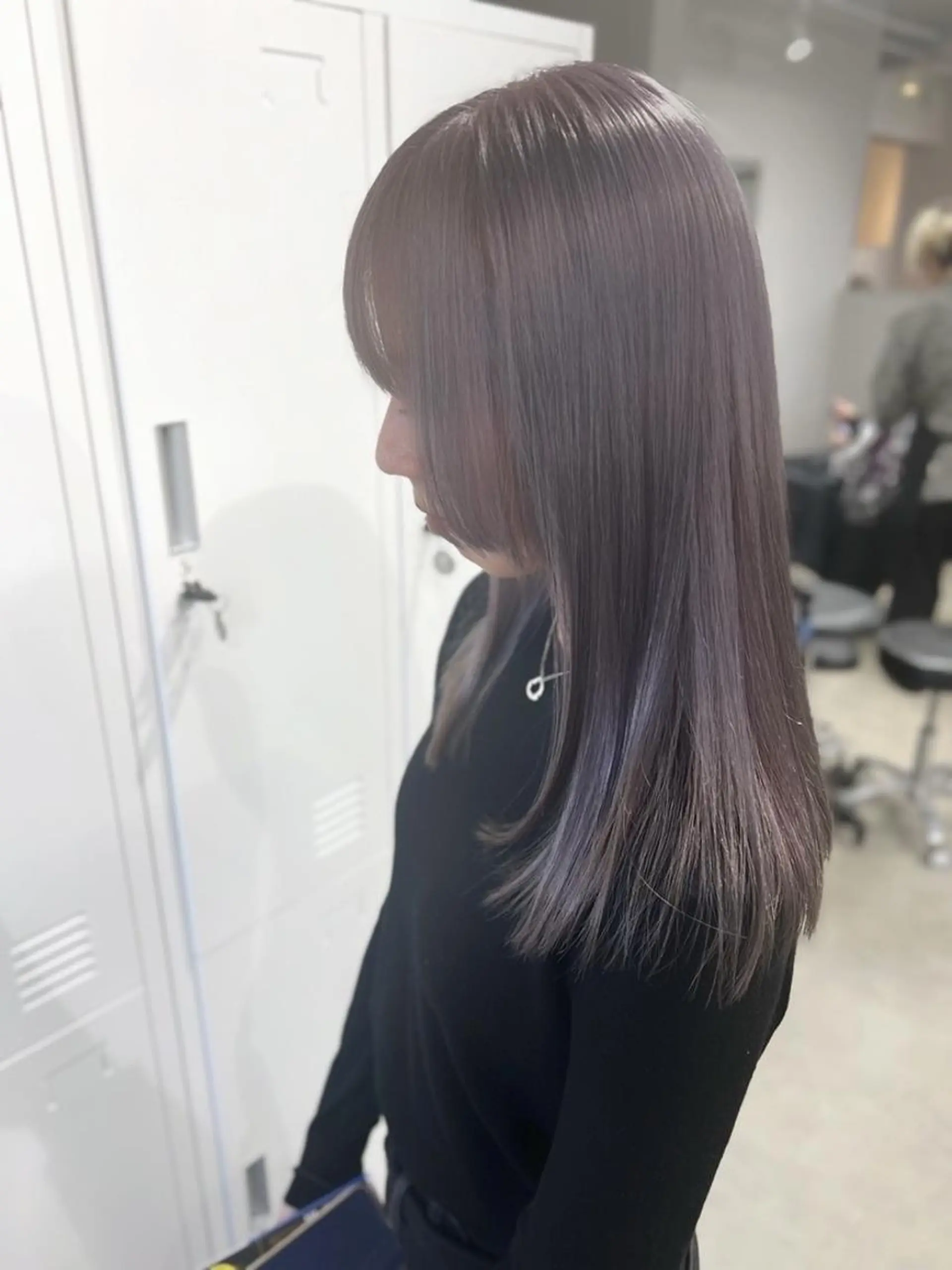 セミロング カラー ブリーチ ダブルカラー カット ヘアカラー トリートメント ✨【公式】 juhl.横浜✨のヘアスタイル