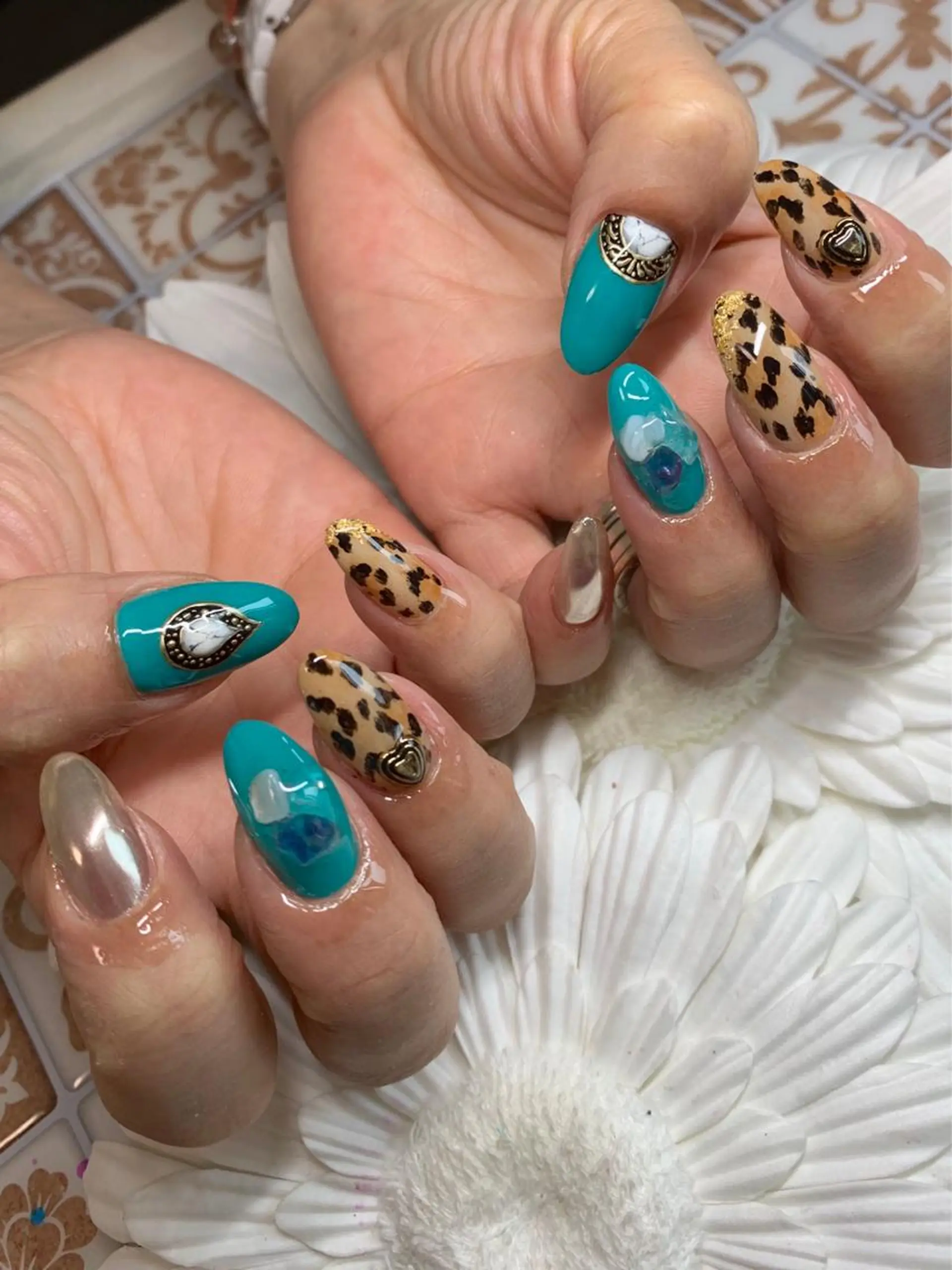 ネイル Nailsalon E's cafeのネイルデザイン