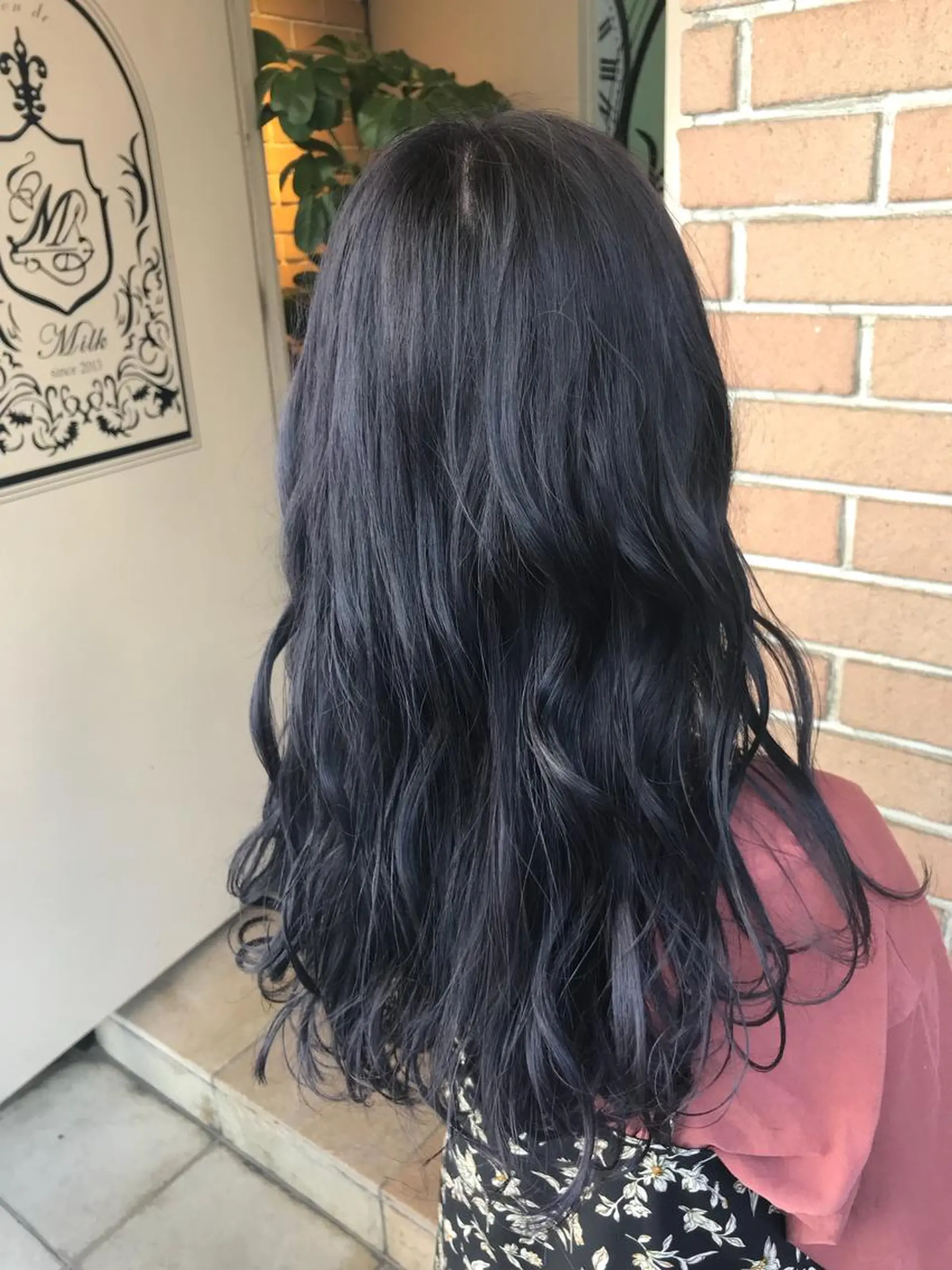 ロング カラー パーマ メンズ キッズ ネイル パープルカラー パープル サロンドミルク 原宿のヘアスタイル