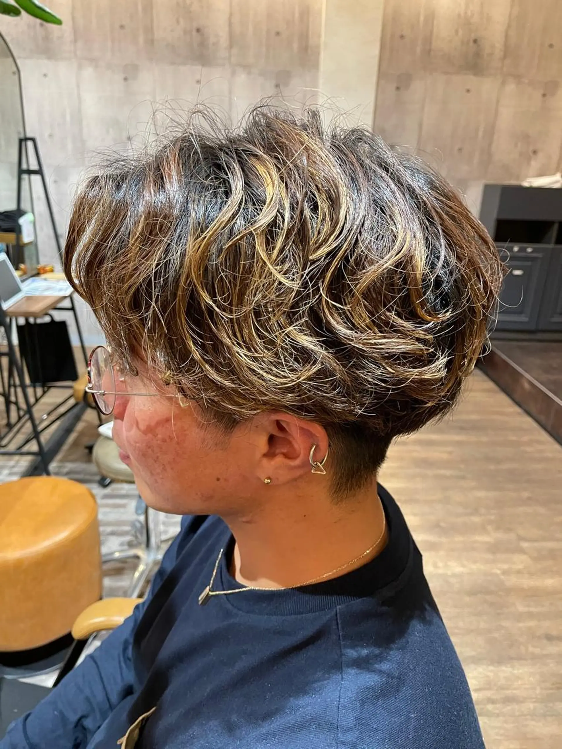 メンズ マッシュ メンズパーマ は なのヘアスタイル