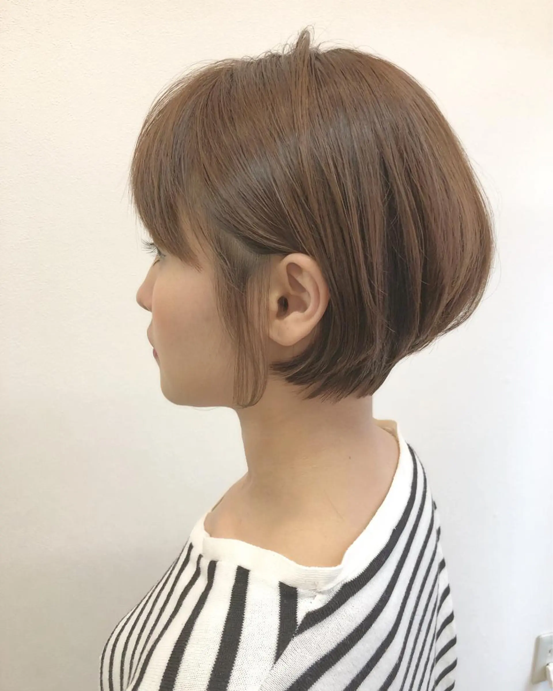 ショート カラー ショートヘア 榎園 由美のヘアスタイル