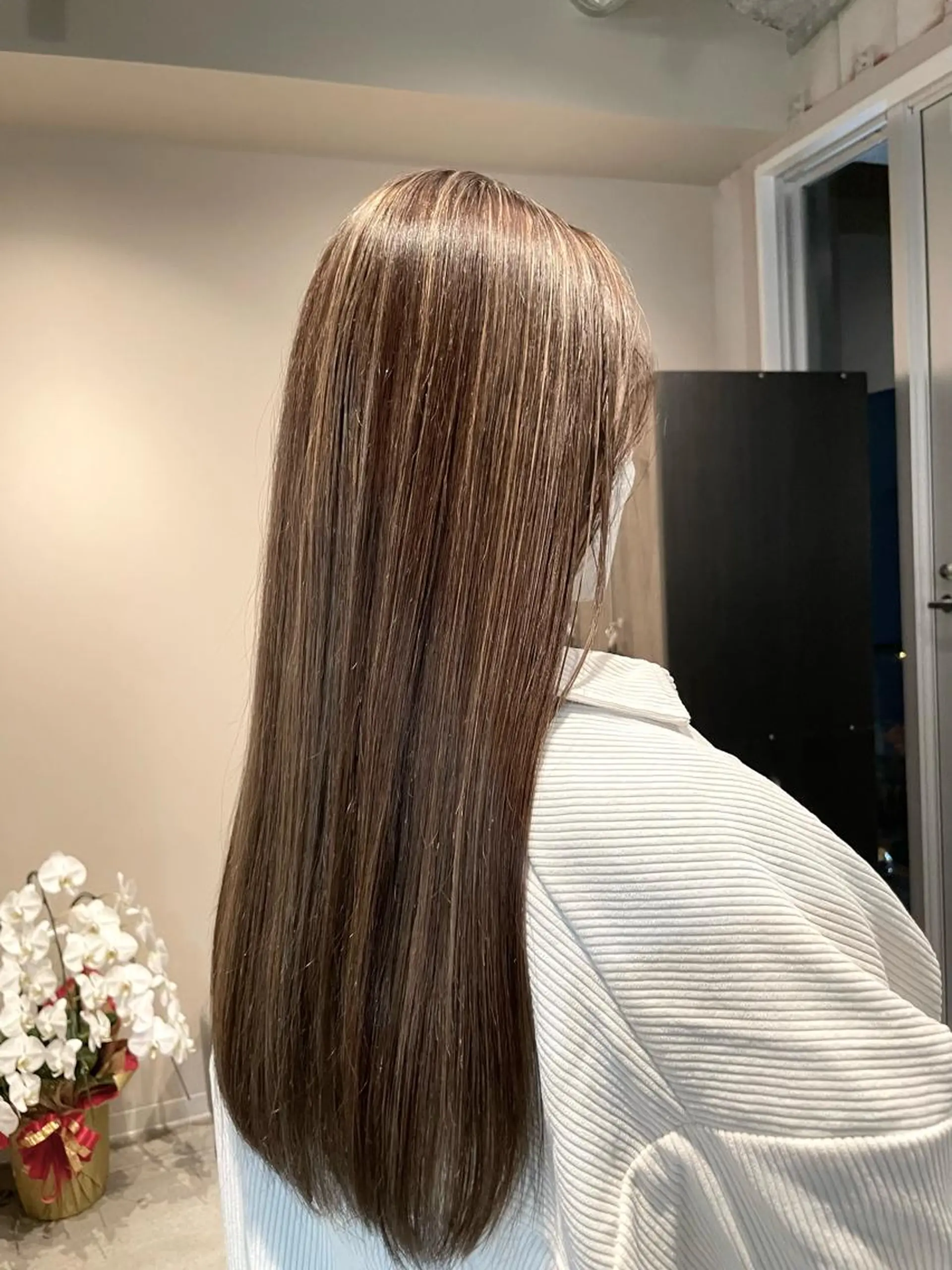 ロング カラー ✨髪質改善/ハイトー ン/艶髪高山のヘアスタイル
