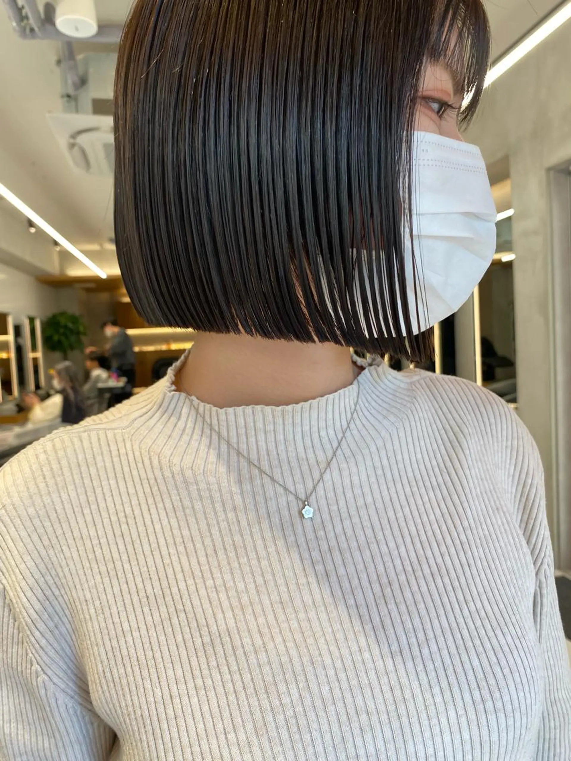 ショート カラー カット ヘアカラー トリートメント センターパート/ 暖色カラーayuのヘアスタイル