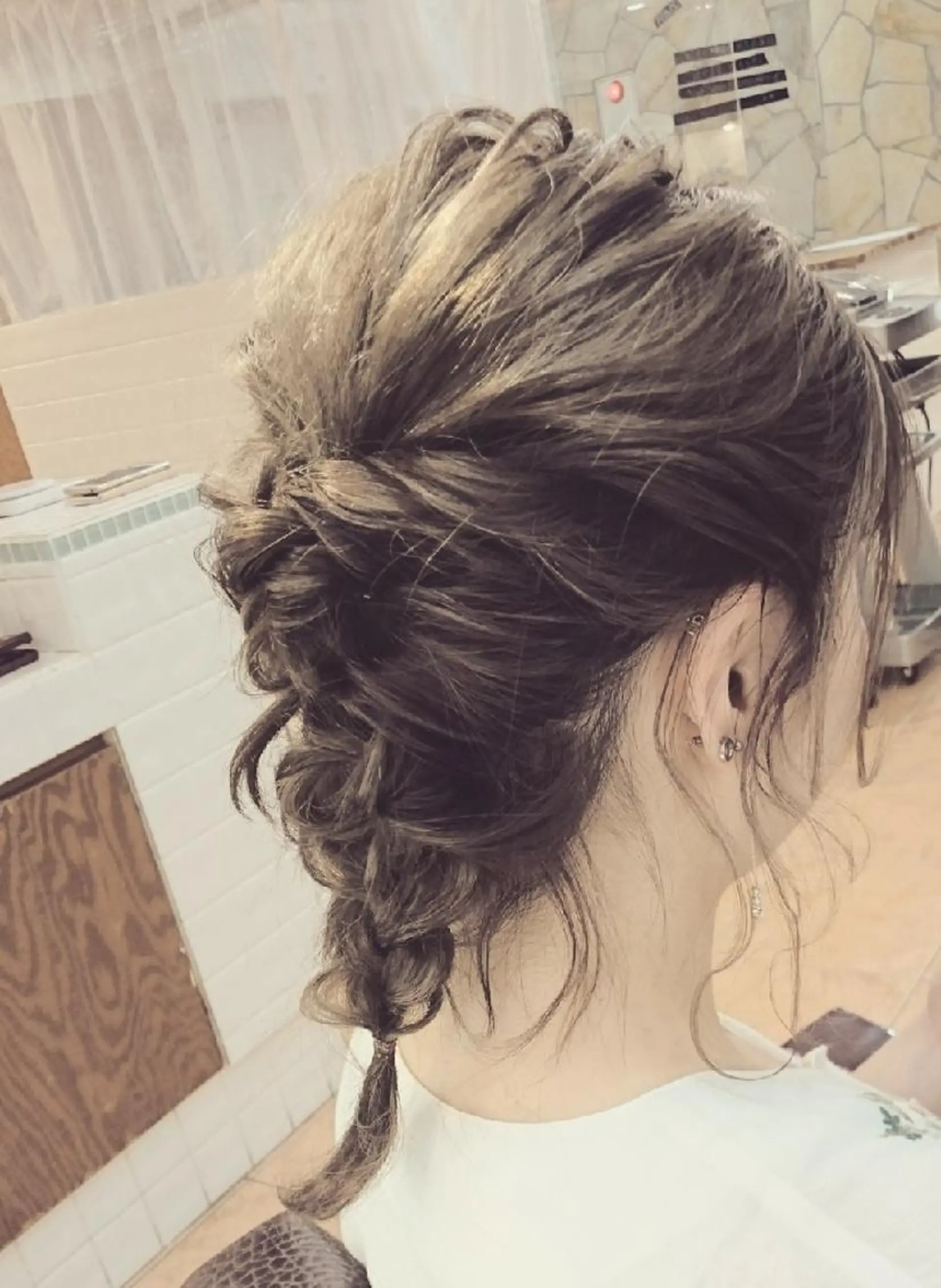 ヘアアレンジ ミディアム 結婚式・ブライダル デート ヘアセット/髪質改善 /カラー/TADOのヘアスタイル