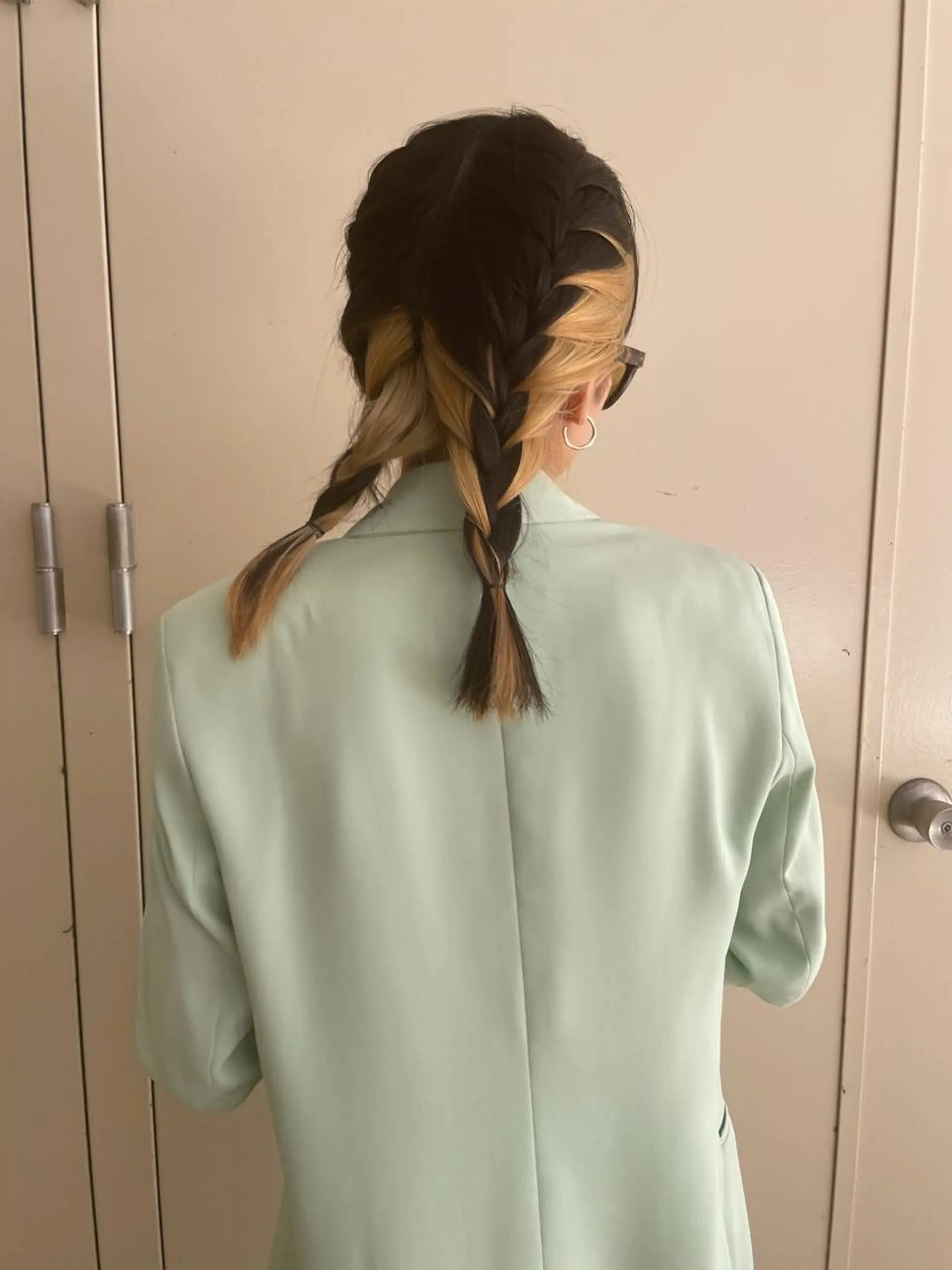 ミディアム カラー suvvy hairsalonのヘアスタイル