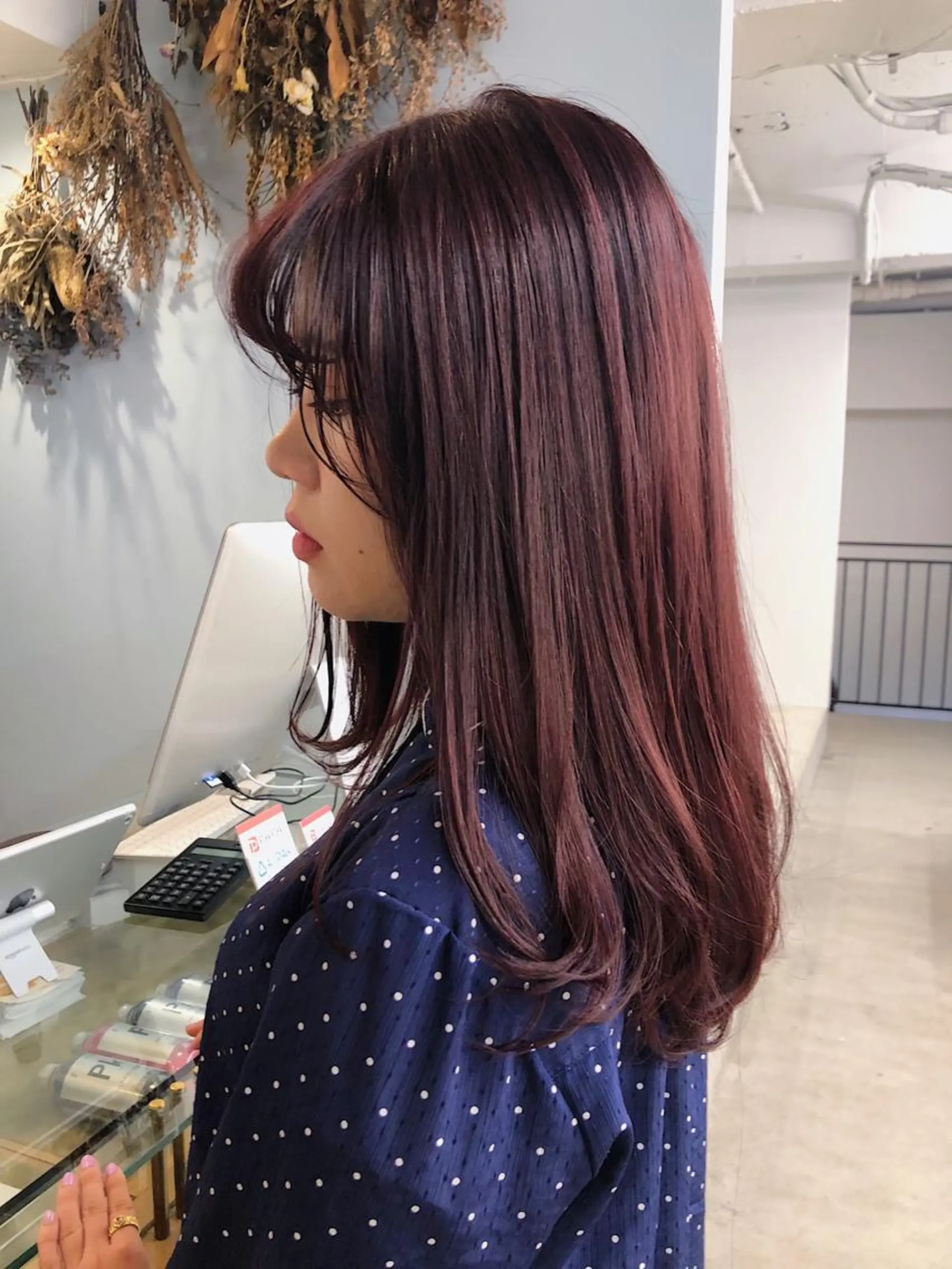 ロング カラー ヘアアレンジ Flamme Annaのヘアスタイル