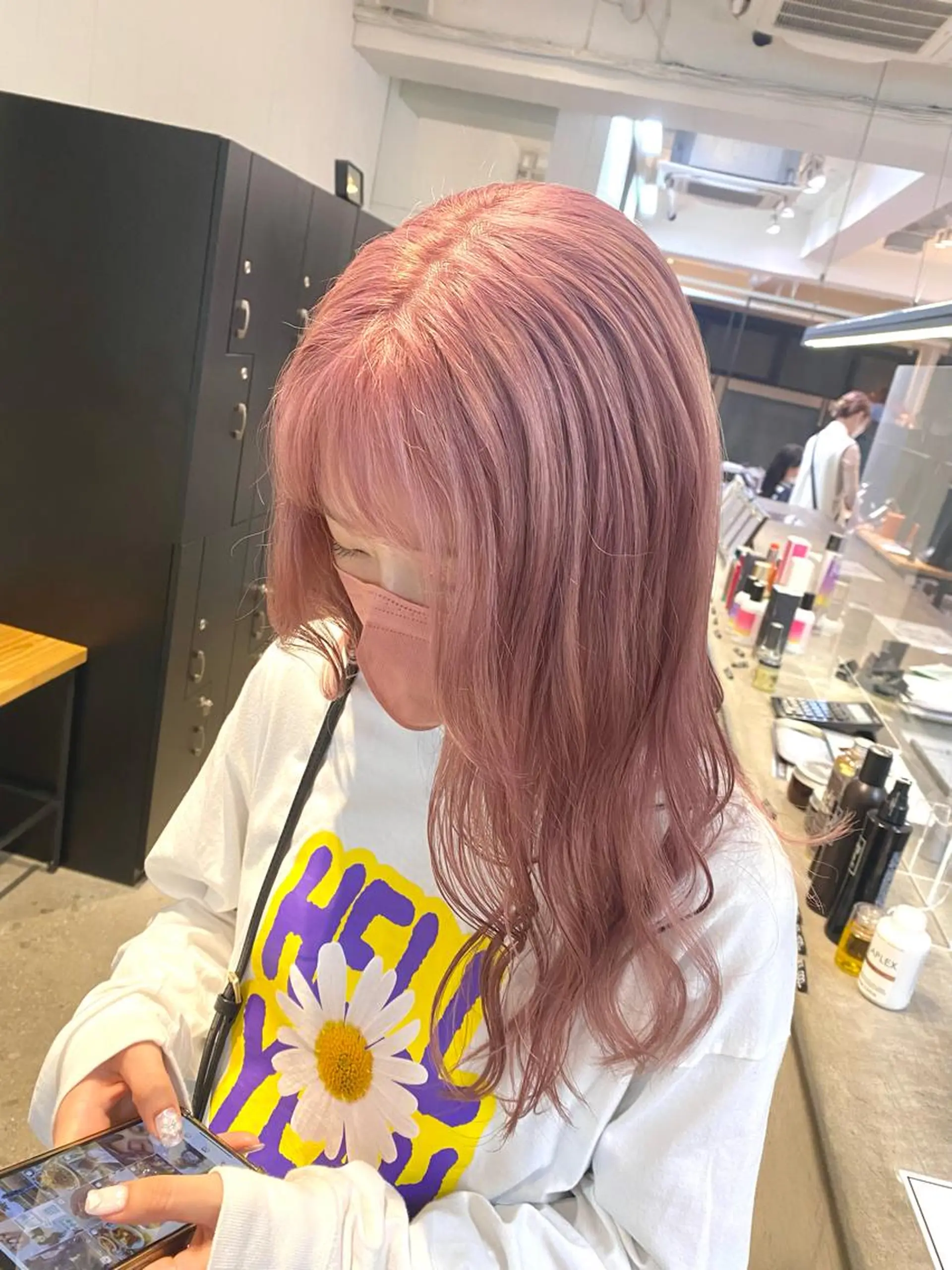 ロング カラー ブリーチ ピンクカラー ヘアカラー トリートメント カラー特化美容師 サトウリュウマのヘアスタイル