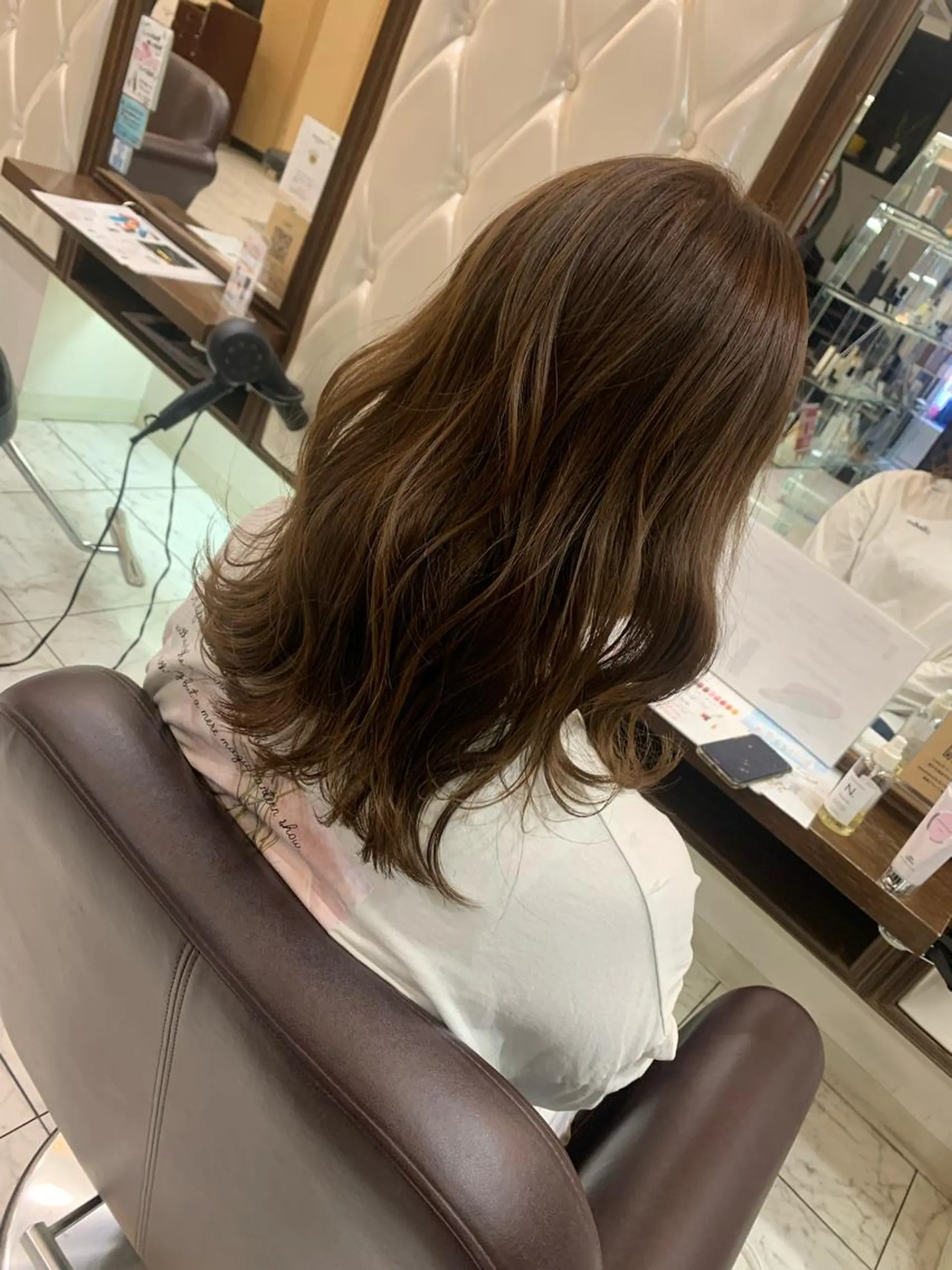 セミロング カラー カット ヘアカラー esperance所属・安部 志弥のヘアスタイル