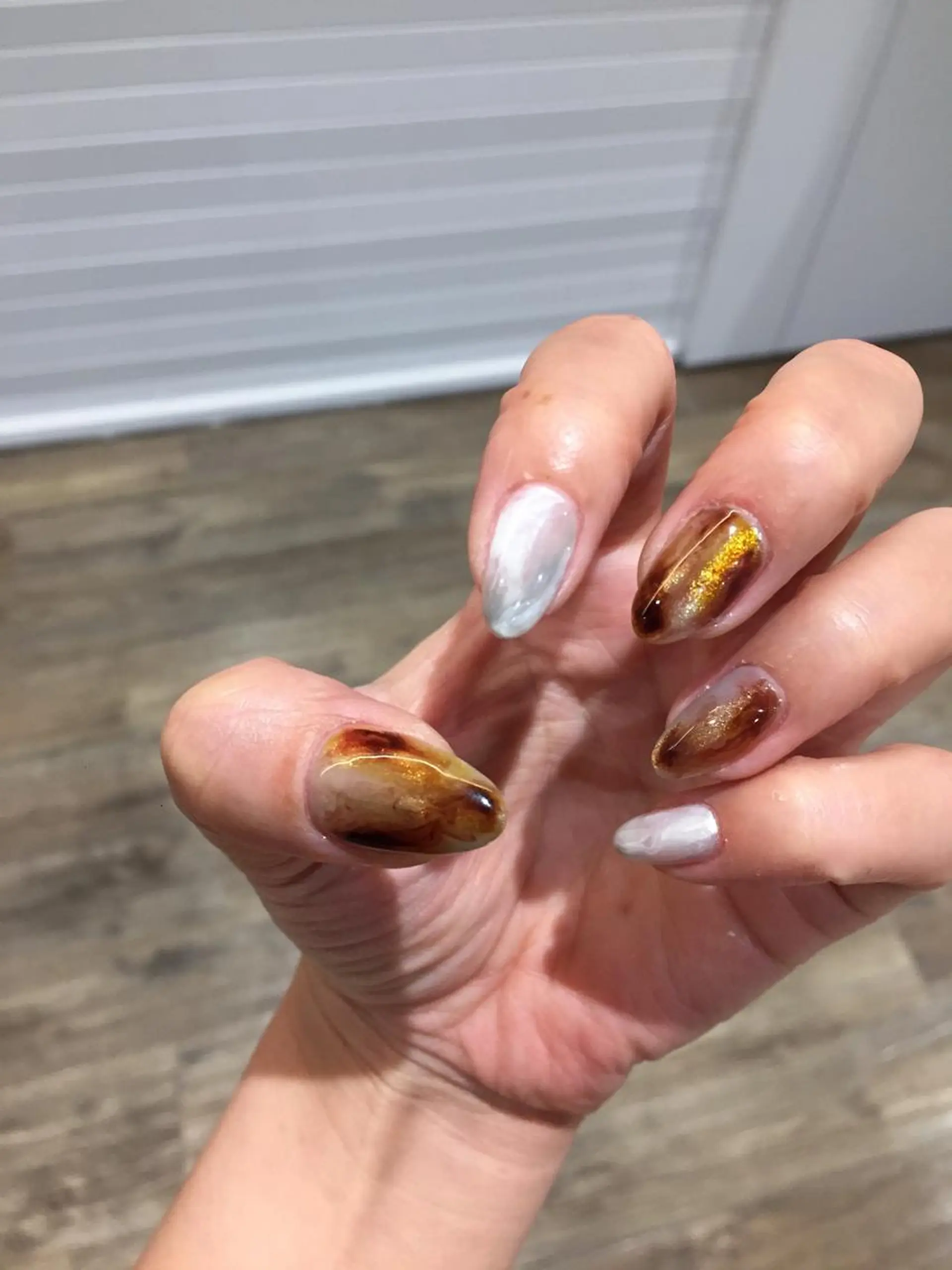 ネイル ニュアンスネイル crystal ⭐︎ colorのネイルデザイン