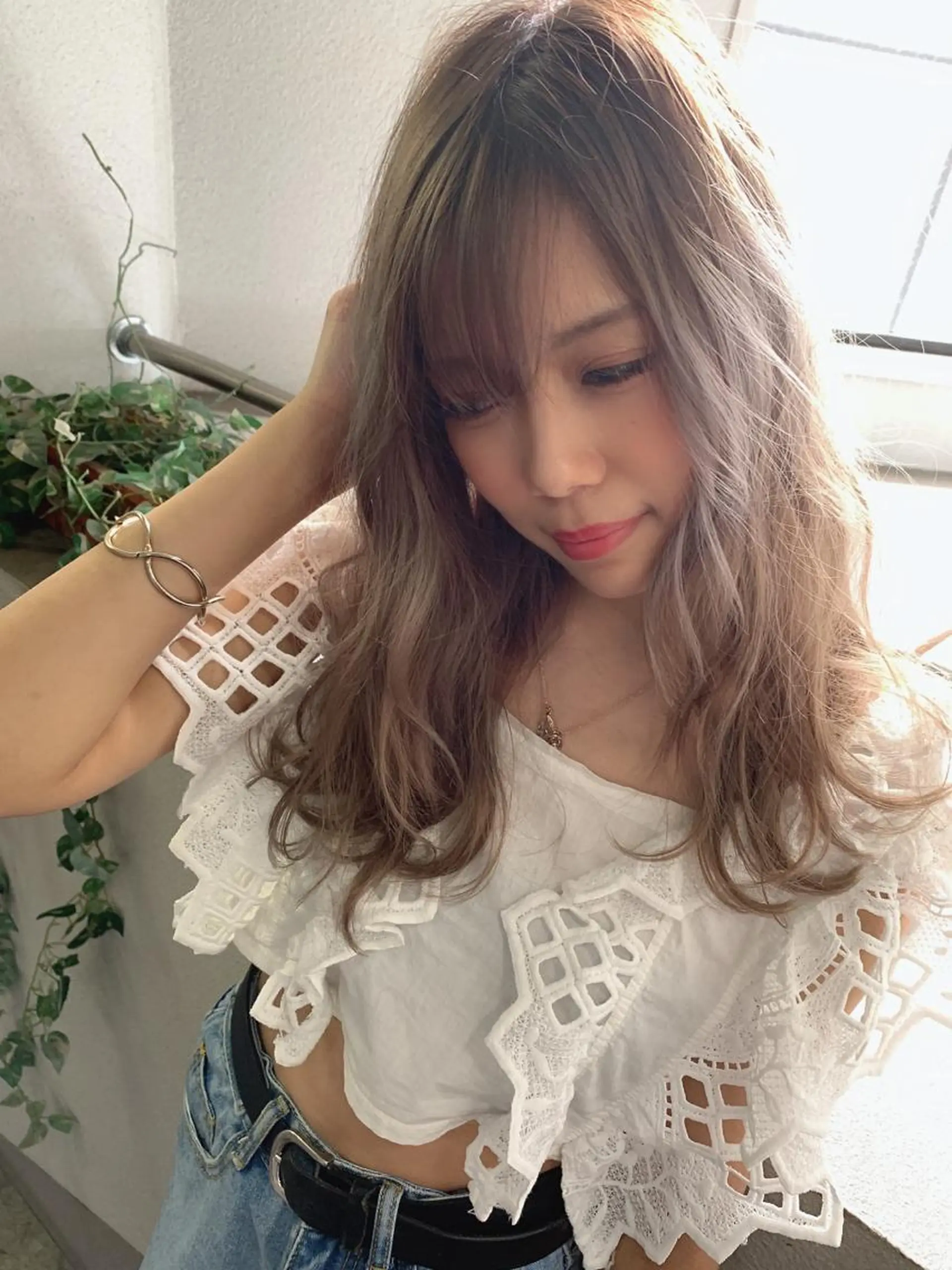 ロング カラー バレイヤージュ グレージュ レイヤーカット ヘアカラー トリートメント レイヤー/ウルフ ハイトーンhiroのヘアスタイル