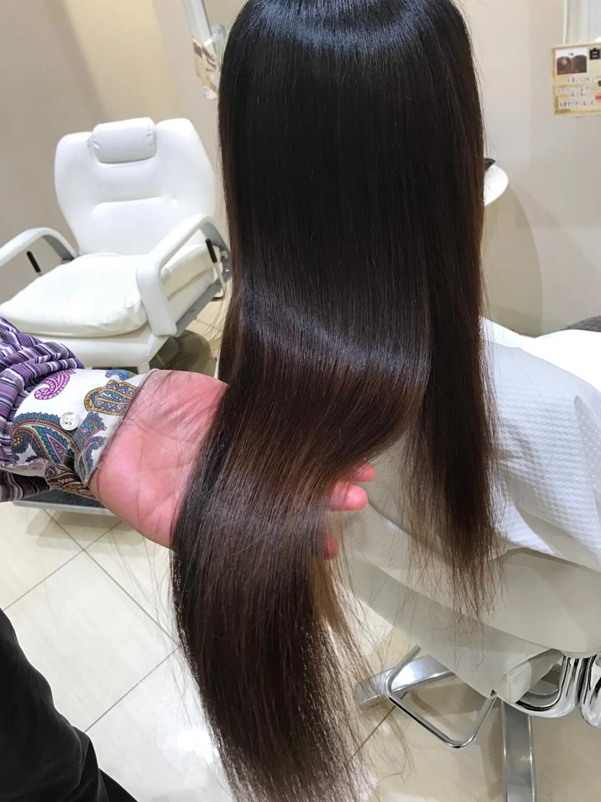 ロング かねやす ゆなのヘアスタイル