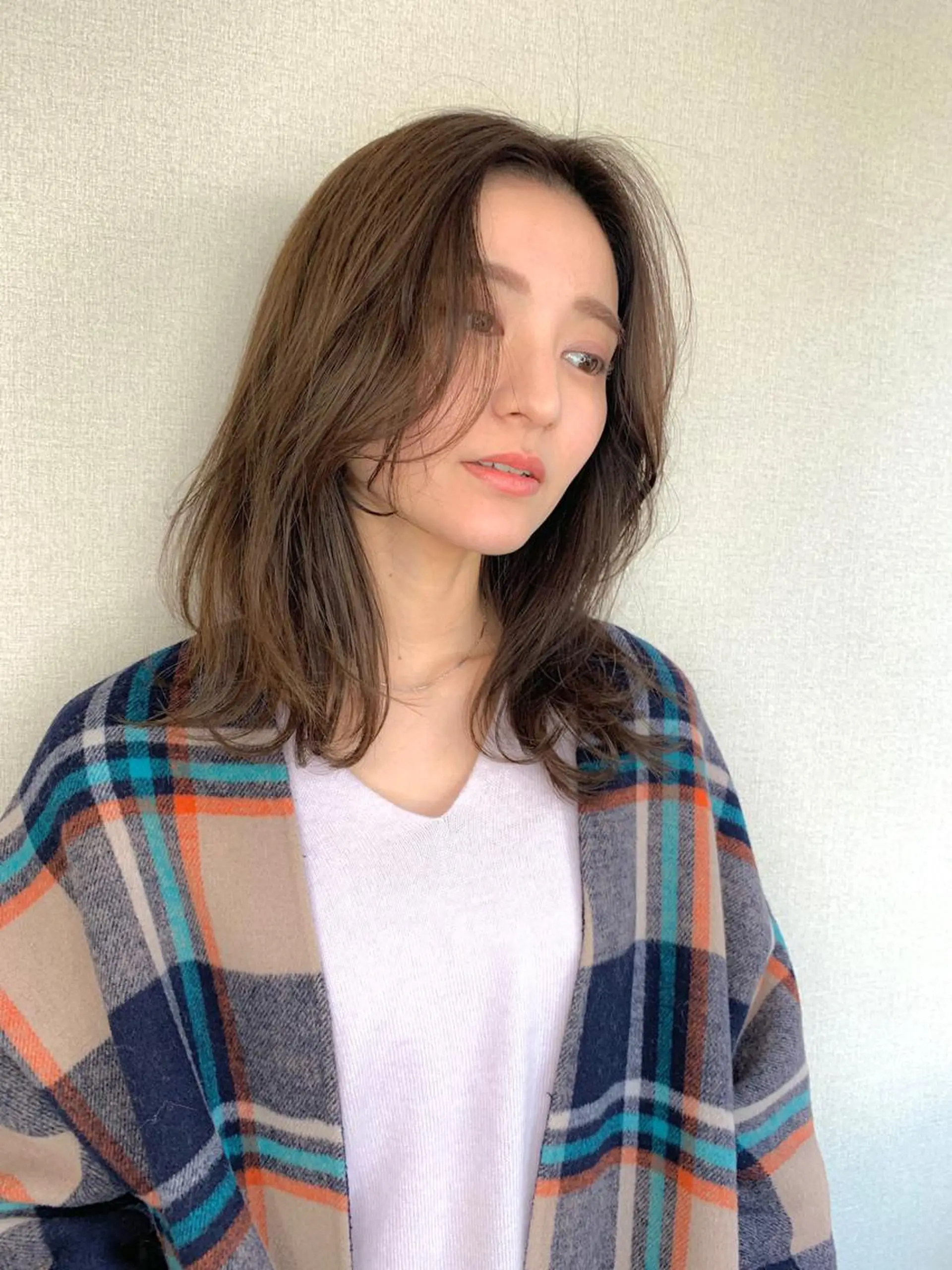 セミロング カラー ✨上品レディーなヘア スタイルへ✨髙木諒也のヘアスタイル