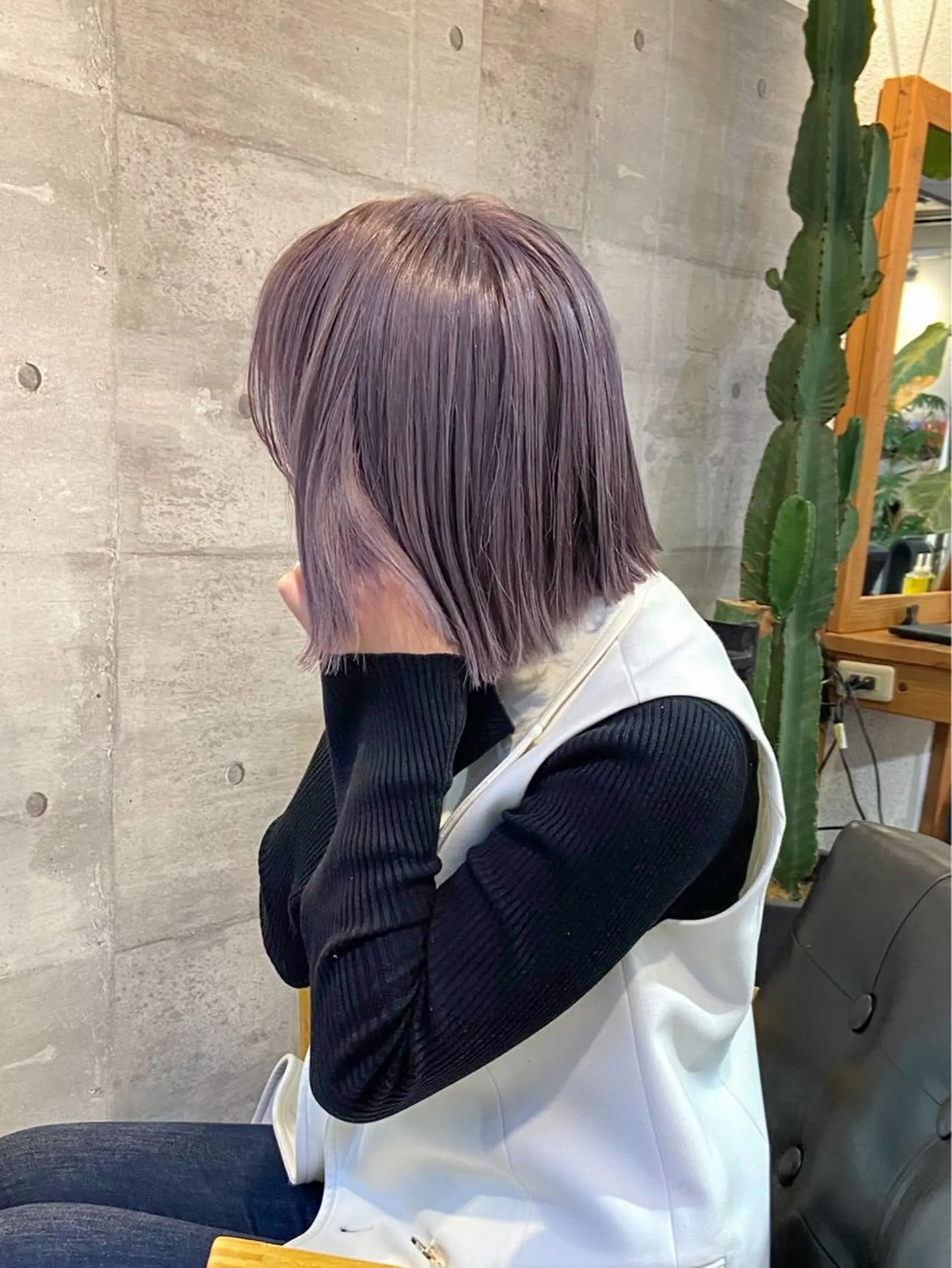 ミディアム カラー ブリーチ ラベンダーカラー カット ヘアカラー トリートメント 岡本康平/ボブ/ブリ ーチ/似合わせカットのヘアスタイル