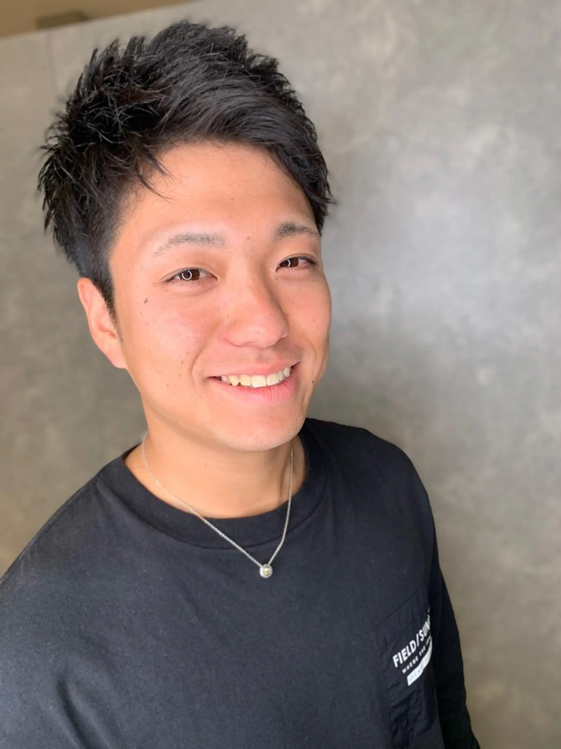 メンズ 吹田 駿 髪質改善縮毛矯正のヘアスタイル