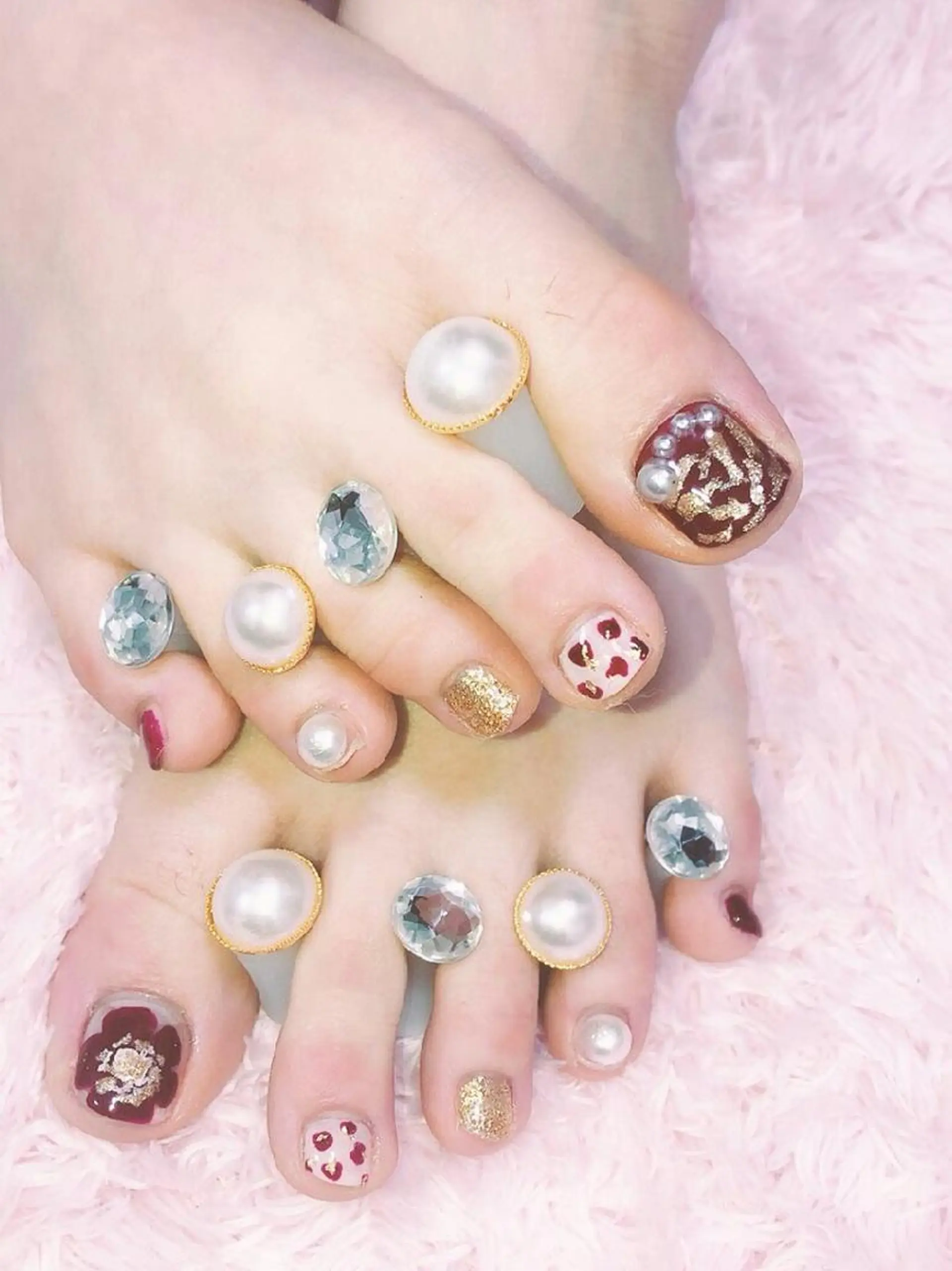 ネイル ボルドー フットネイル JEWEL nailのネイルデザイン