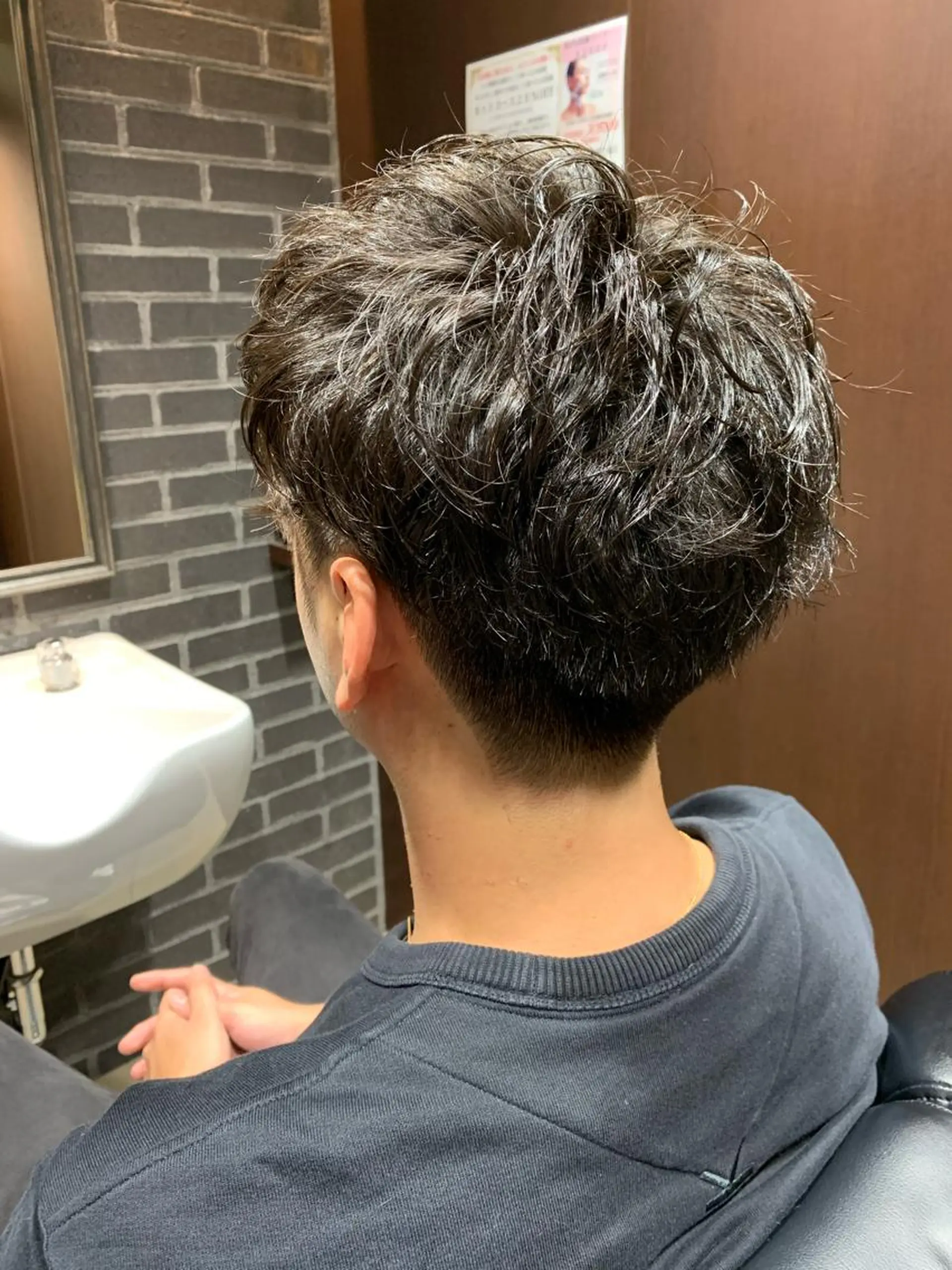 ミディアム パーマ メンズ ミディアムパーマ メンズパーマ 羽木 隆徒のヘアスタイル