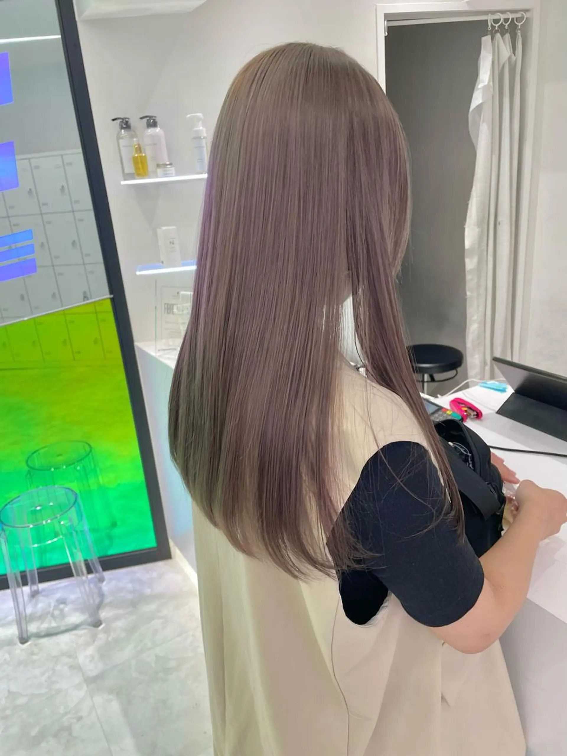 ロング カラー カット ヘアカラー トリートメント ブリーチなしカラー/ レイヤー🎀天神のヘアスタイル