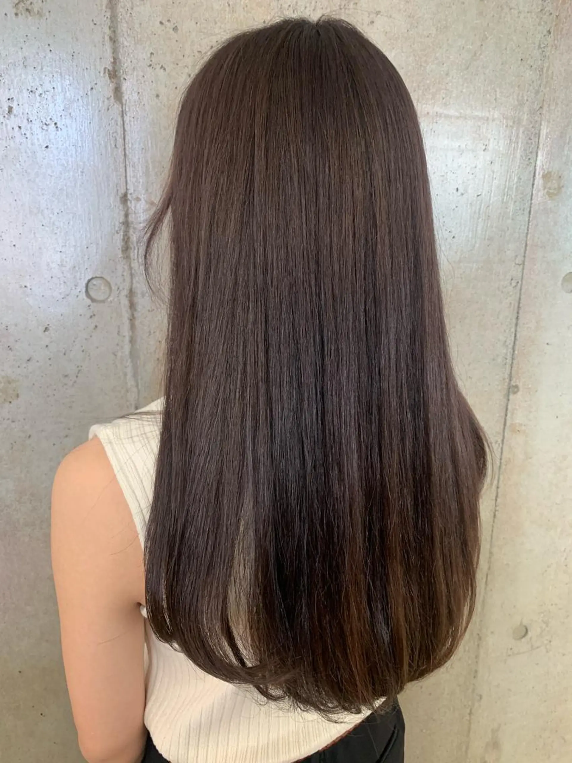 カラー 透明感カラー バイオレットカラー カット ヘアカラー トリートメント ヘッドスパ 近 紗理奈のヘアスタイル