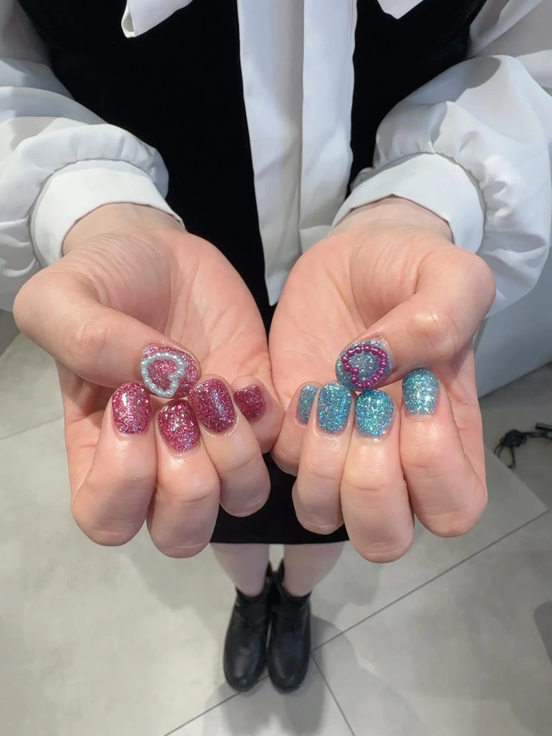 ショート カラー ネイル ハイトーン特化 pepe🎀のヘアスタイル