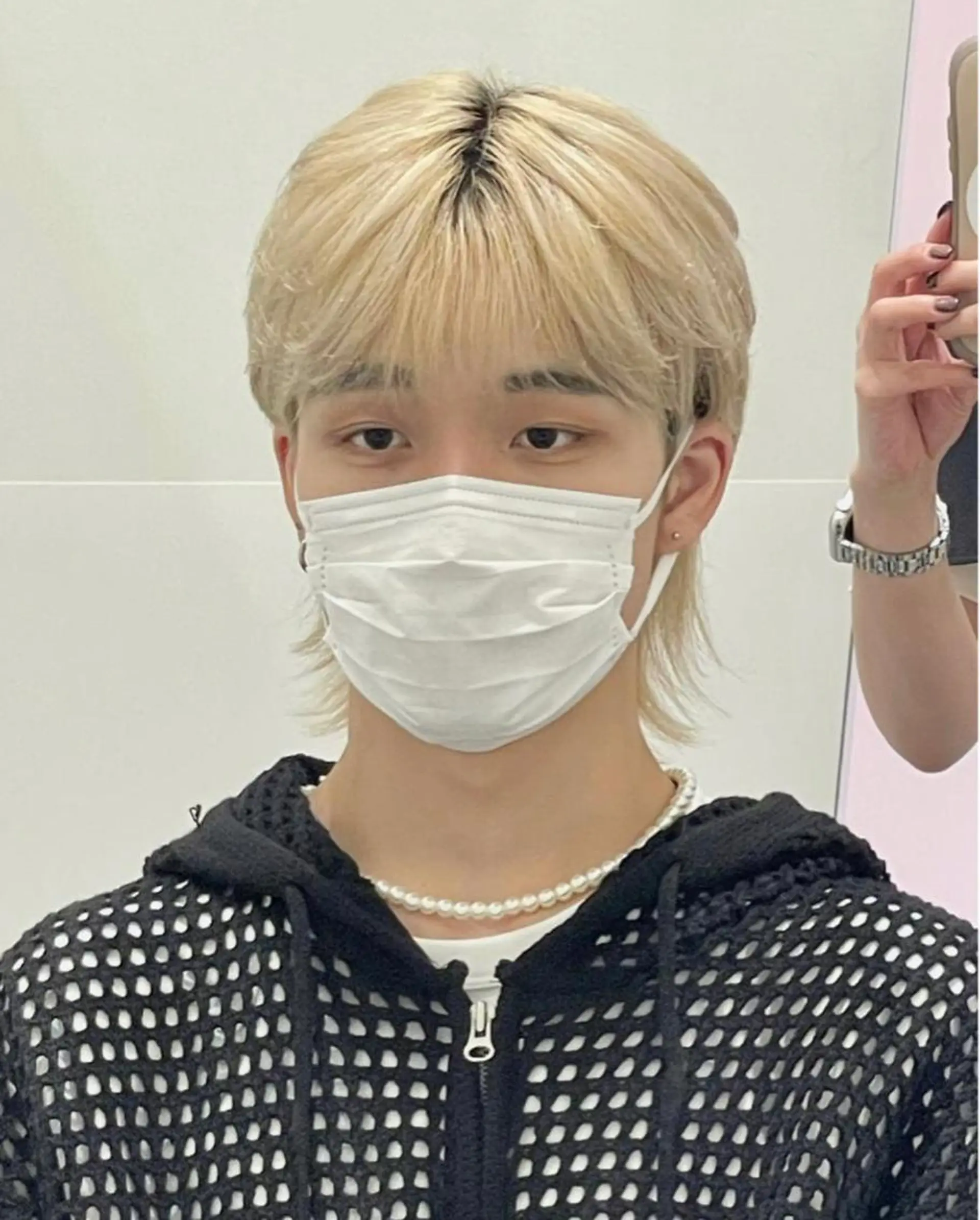 メンズ メンズ韓国風 メンズウルフカット ウルフカット ❤︎︎韓国ヘア❤︎︎ 𝑺𝒉𝒊𝒉𝒐のヘアスタイル