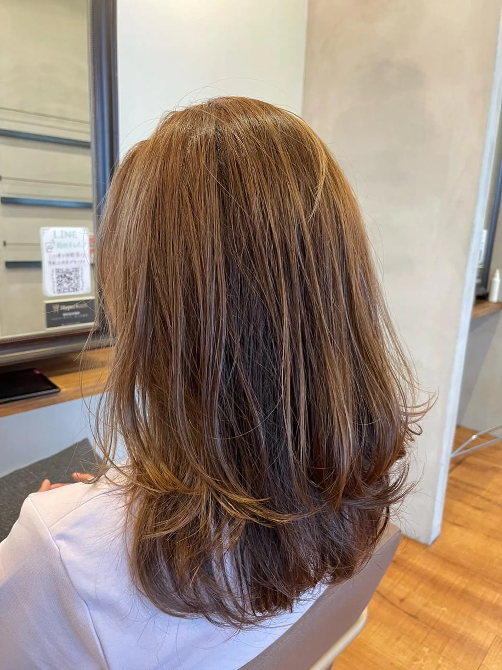 ミディアム カラー ヘアアレンジ 🇰🇷 韓国ヘア/ sumire 🫧のヘアスタイル