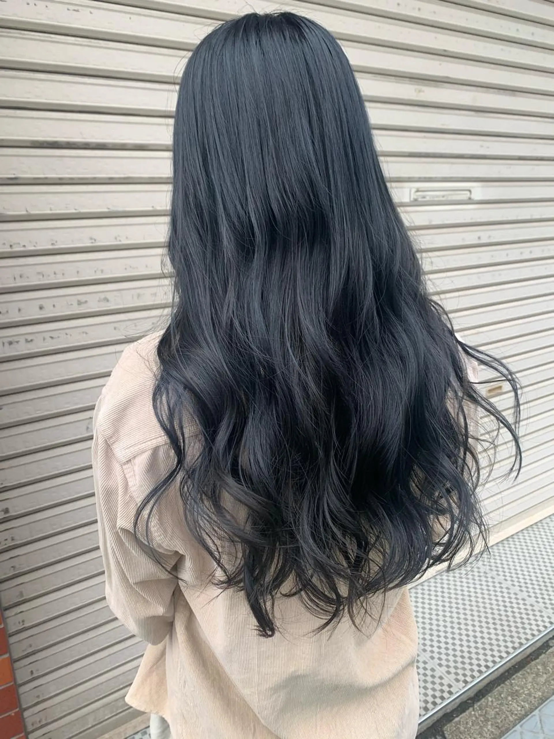 ロング カラー ブリーチ ネイビーカラー ヘアカラー 中目黒🌼 🌼ハナのヘアスタイル