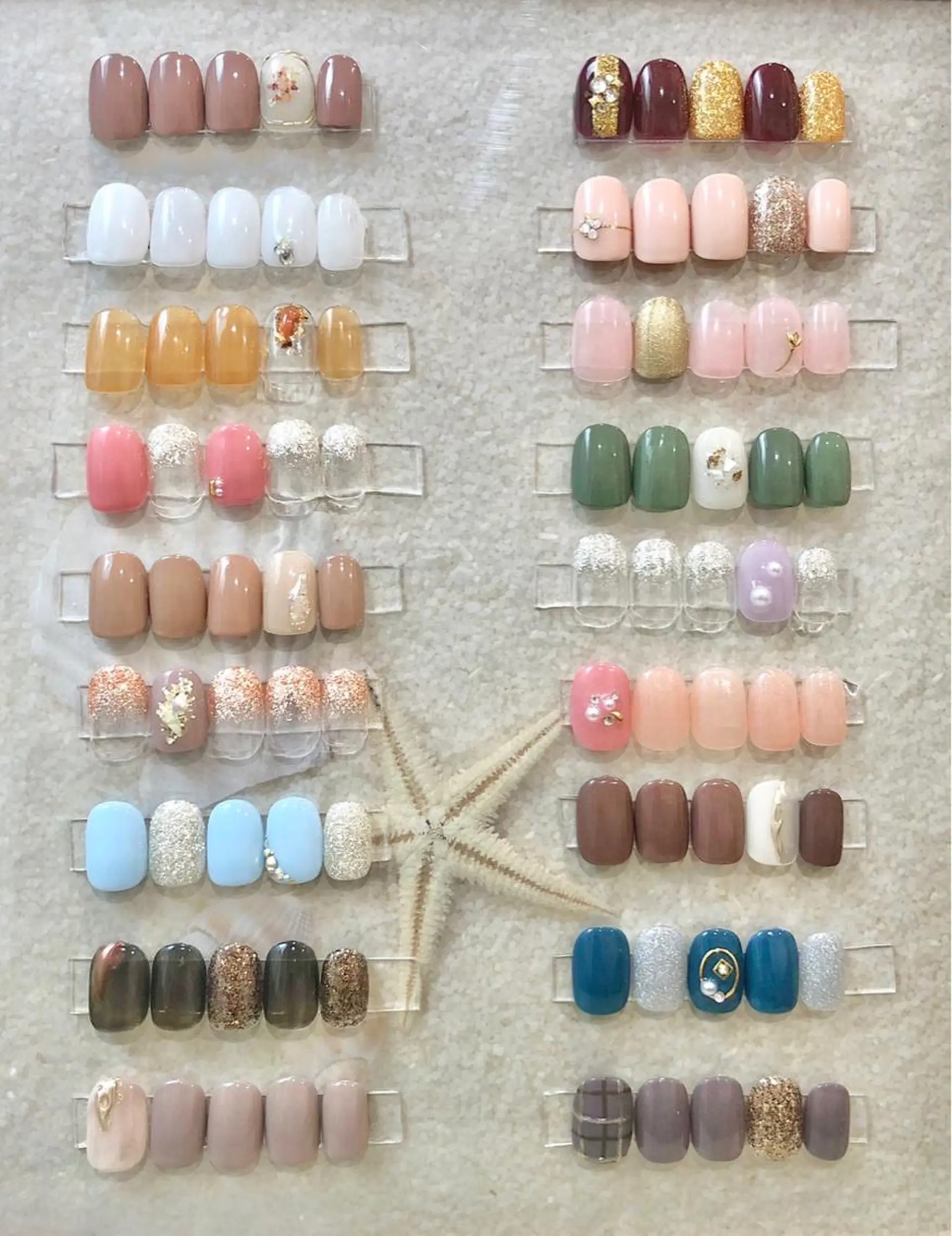 ネイル ジェルネイル 韓国ネイル ミラーネイル ニュアンスネイル パラジェル Nail&eye Belire 新宿のネイルデザイン