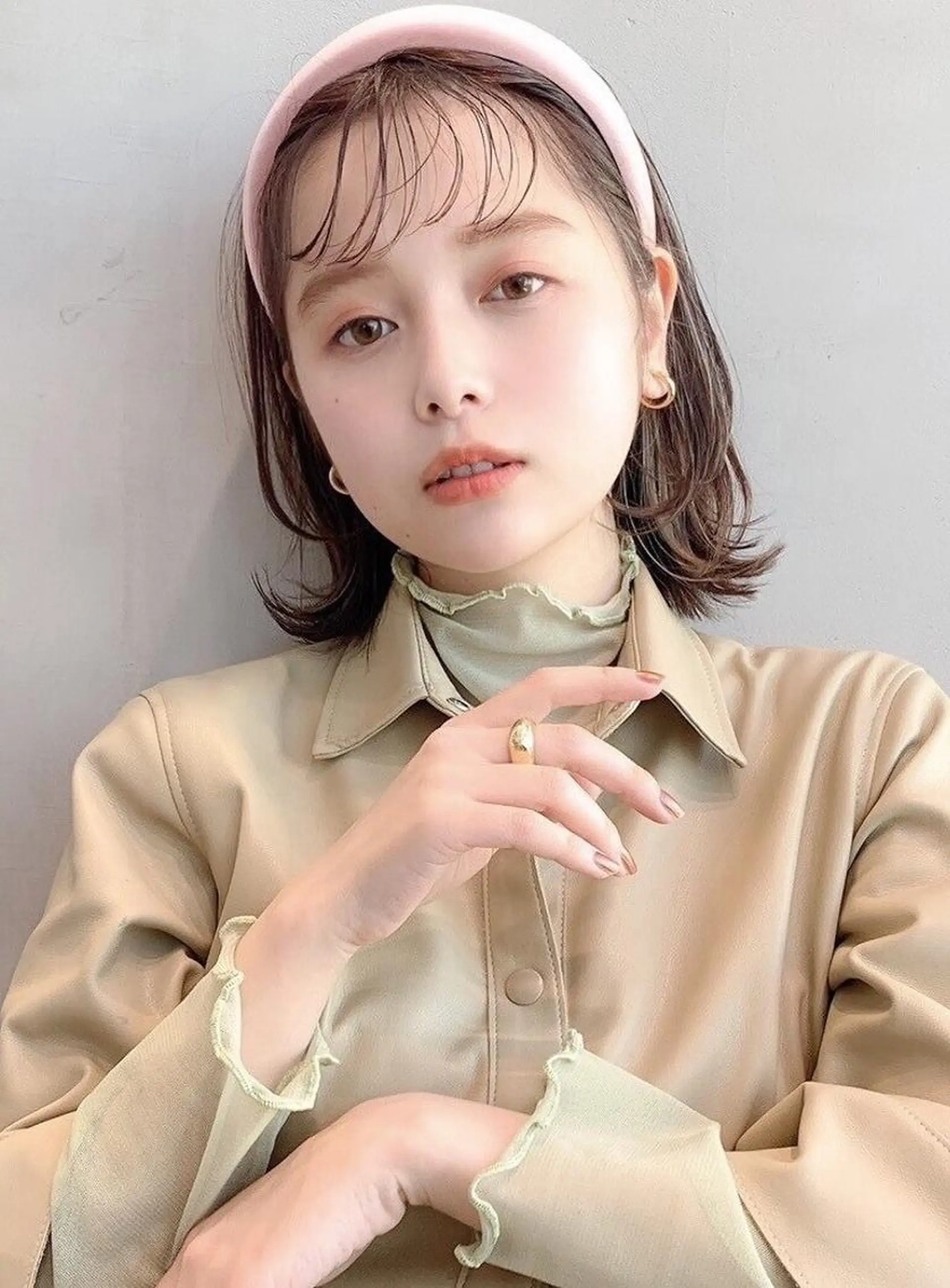 ミディアム カット ヘアカラー トリートメント WILLOW 京橋のヘアスタイル