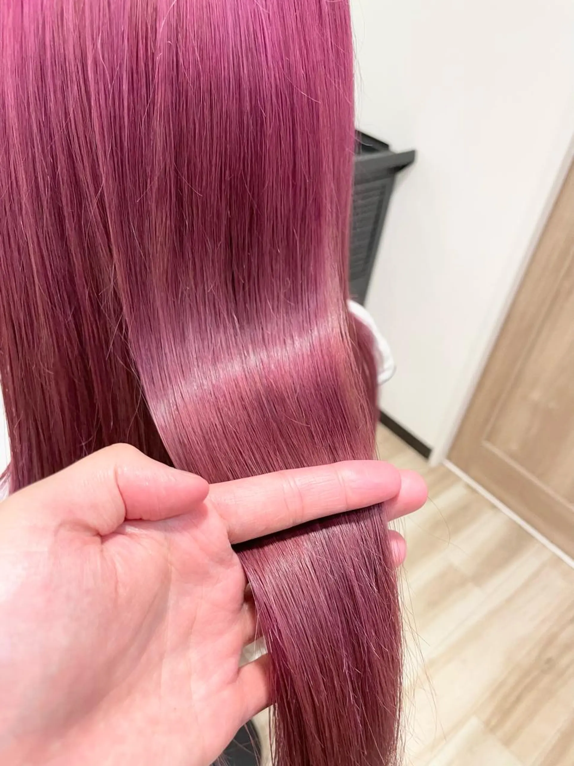 ロング カラー 🌈派手髪ハイトーン 🌈鈴木亮太🌈のヘアスタイル