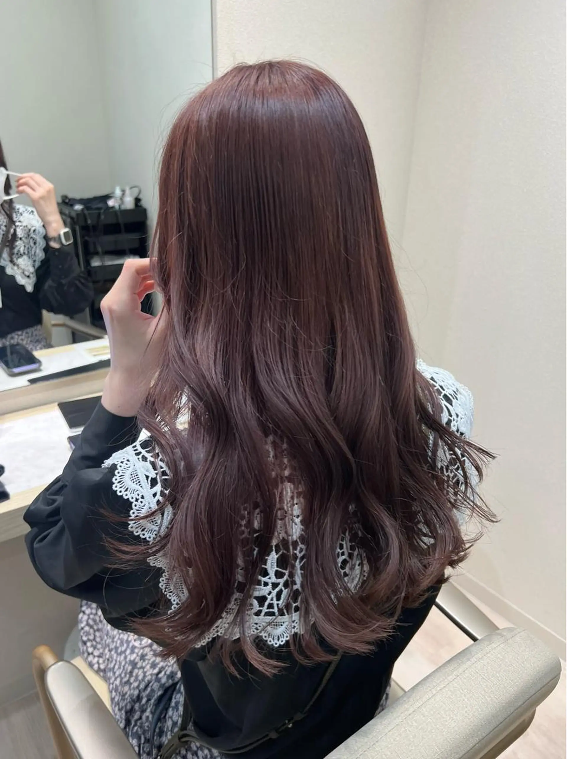 セミロング mina .のヘアスタイル